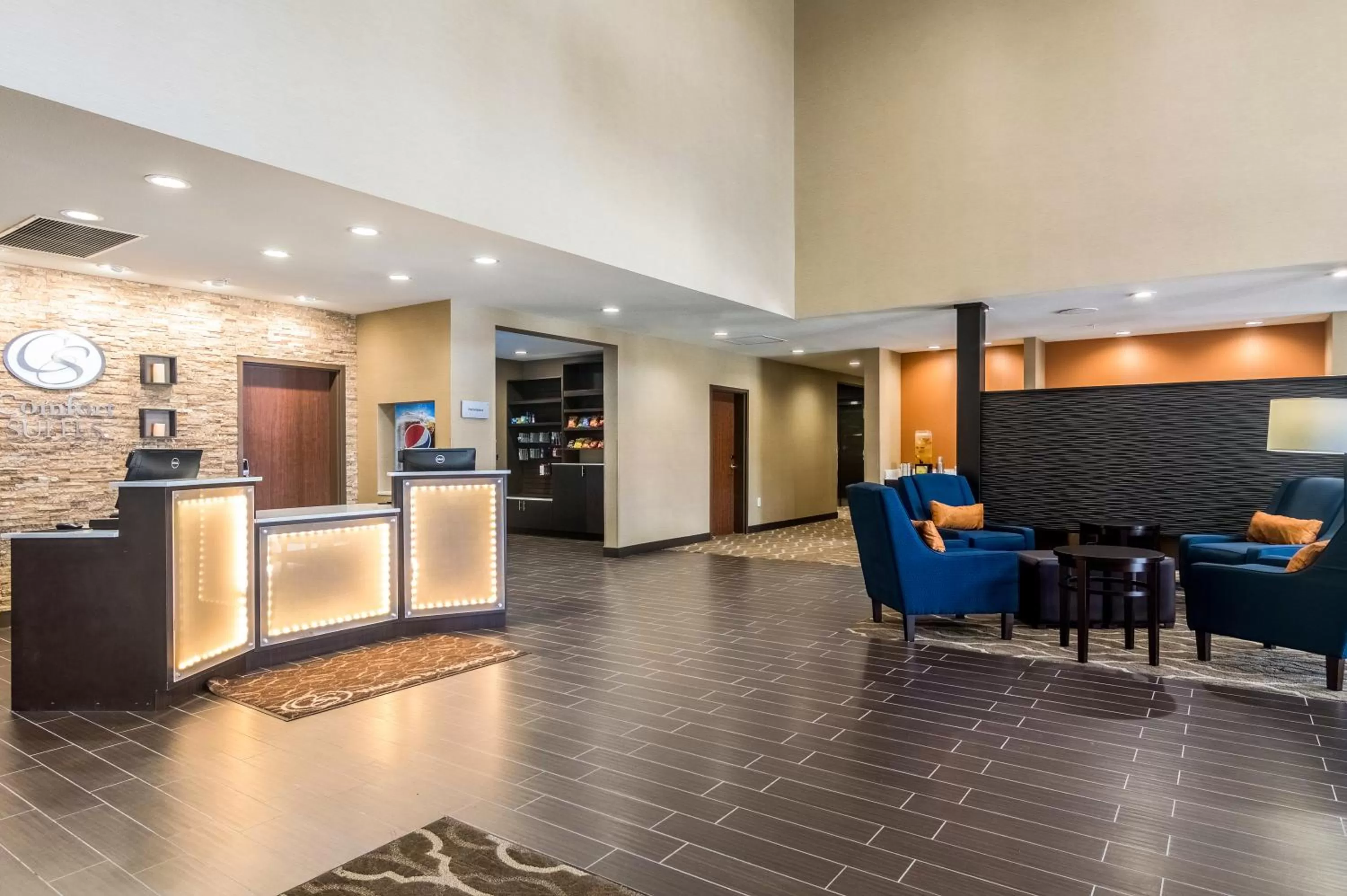 Lobby or reception in Comfort Suites Meridian and I-40