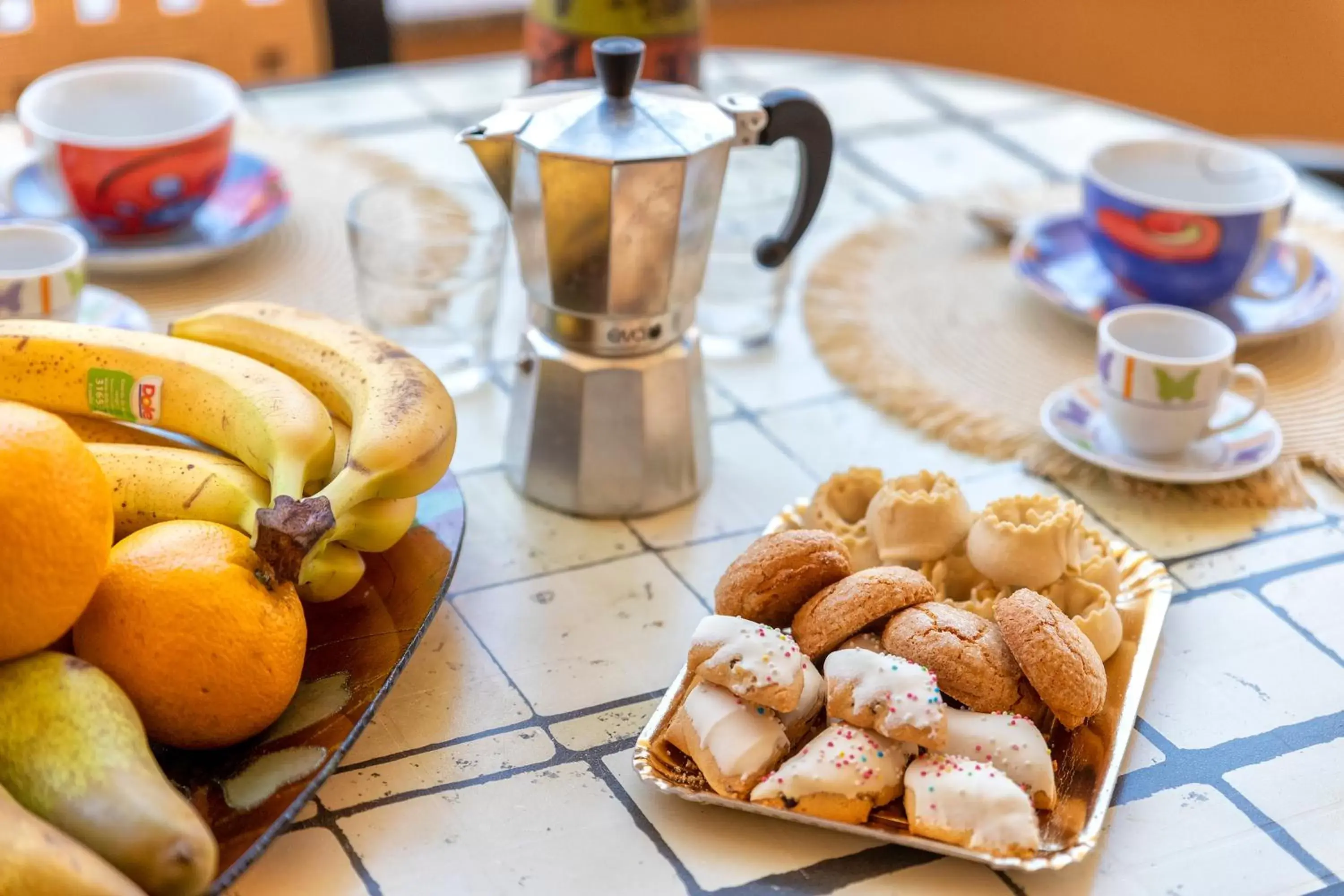 Balcony/Terrace, Food in KaRol Casa Vacanze