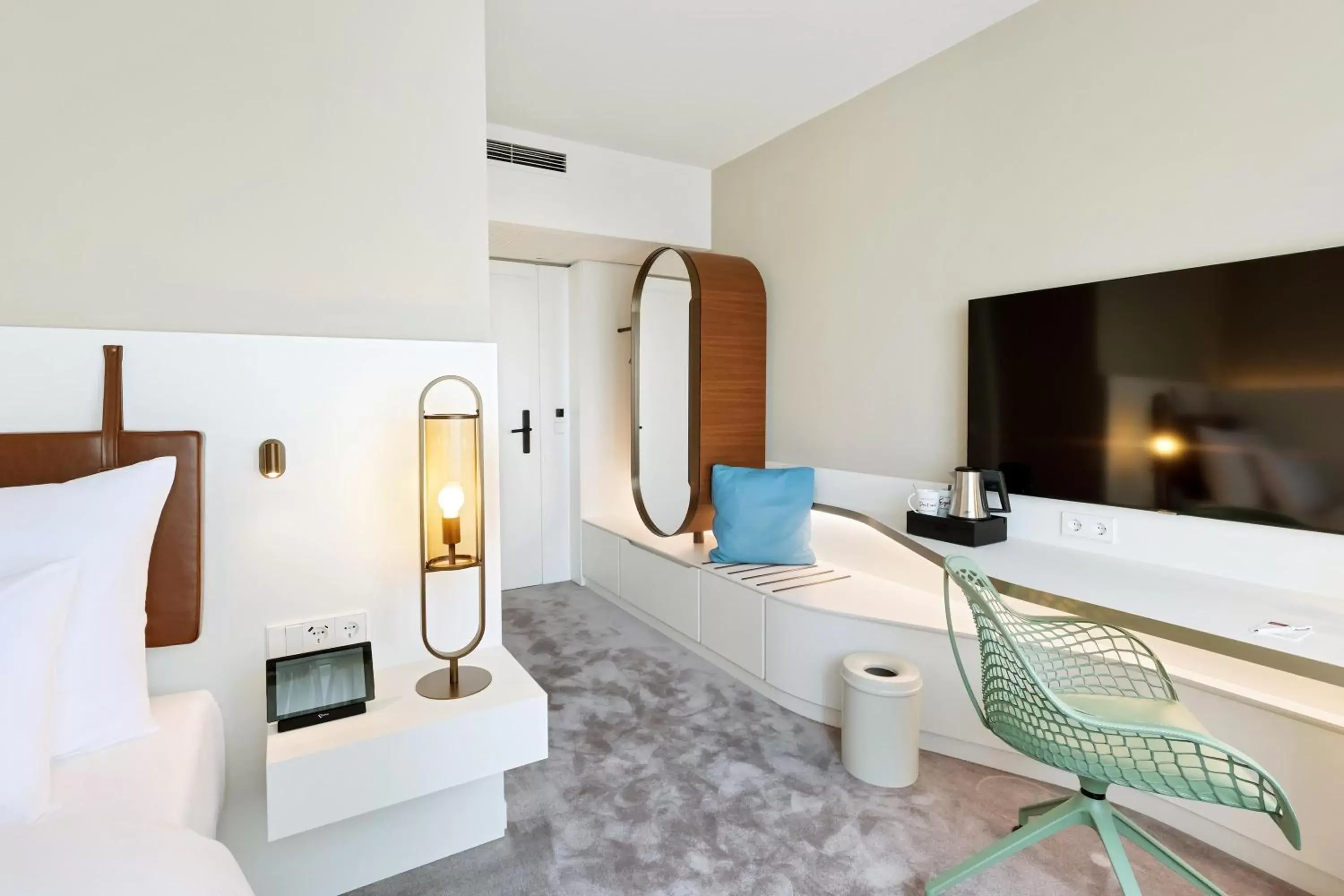Photo of the whole room, Bathroom in Austria Trend Hotel Bosei Wien