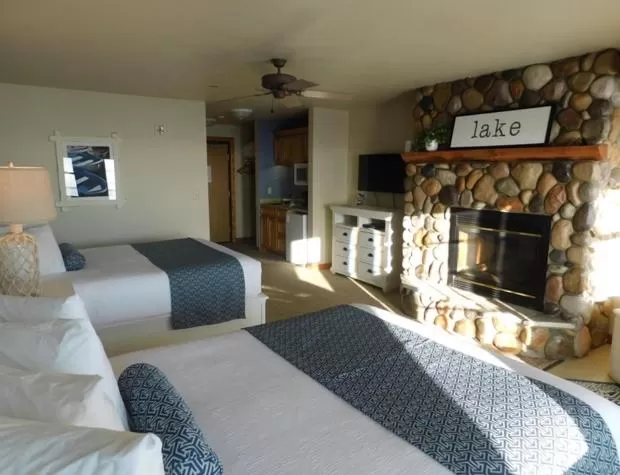 Bed in Quarterdeck Resort