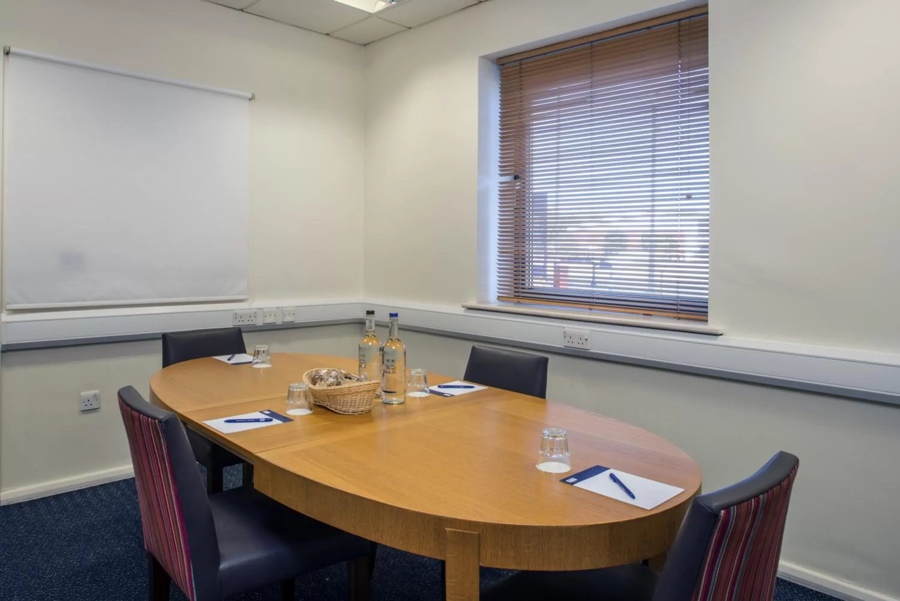 Meeting/conference room in Holiday Inn Express Leicester