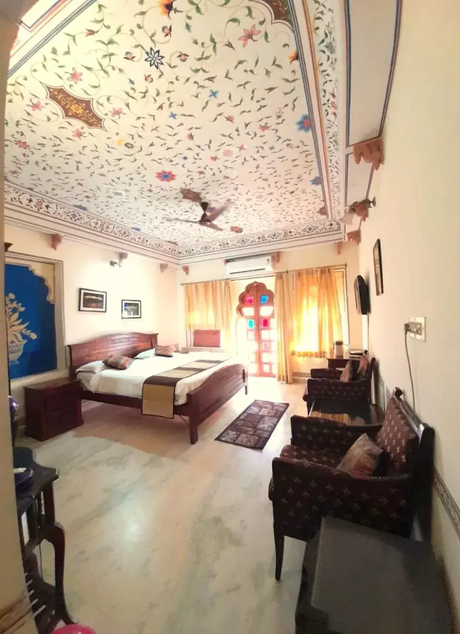 Super Deluxe Double Room - single occupancy in Sajjan Niwas Super Deluxe Double Room - single occupancy in Sajjan Niwas