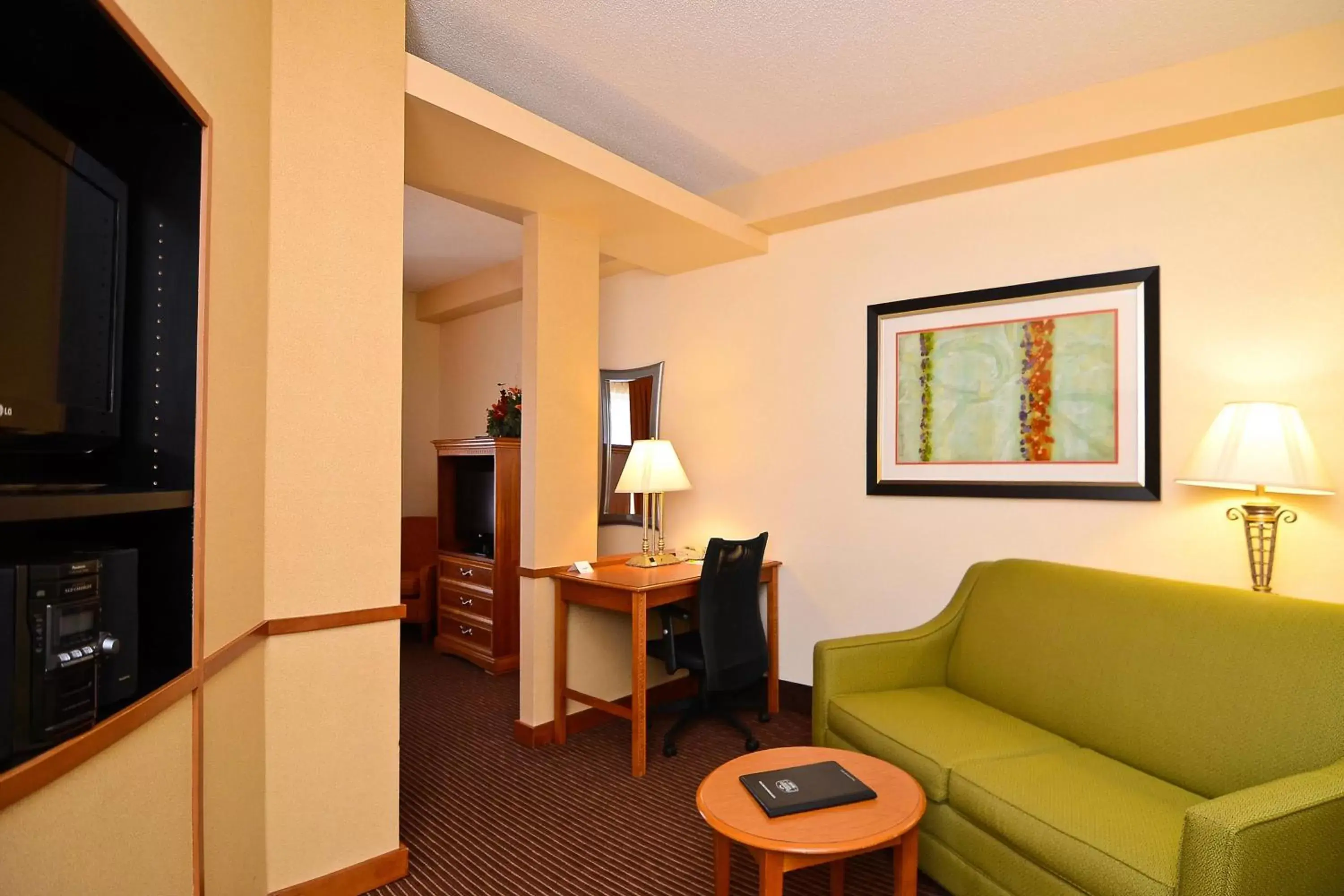 Photo of the whole room, Seating Area in Fairfield Inn & Suites - Boone