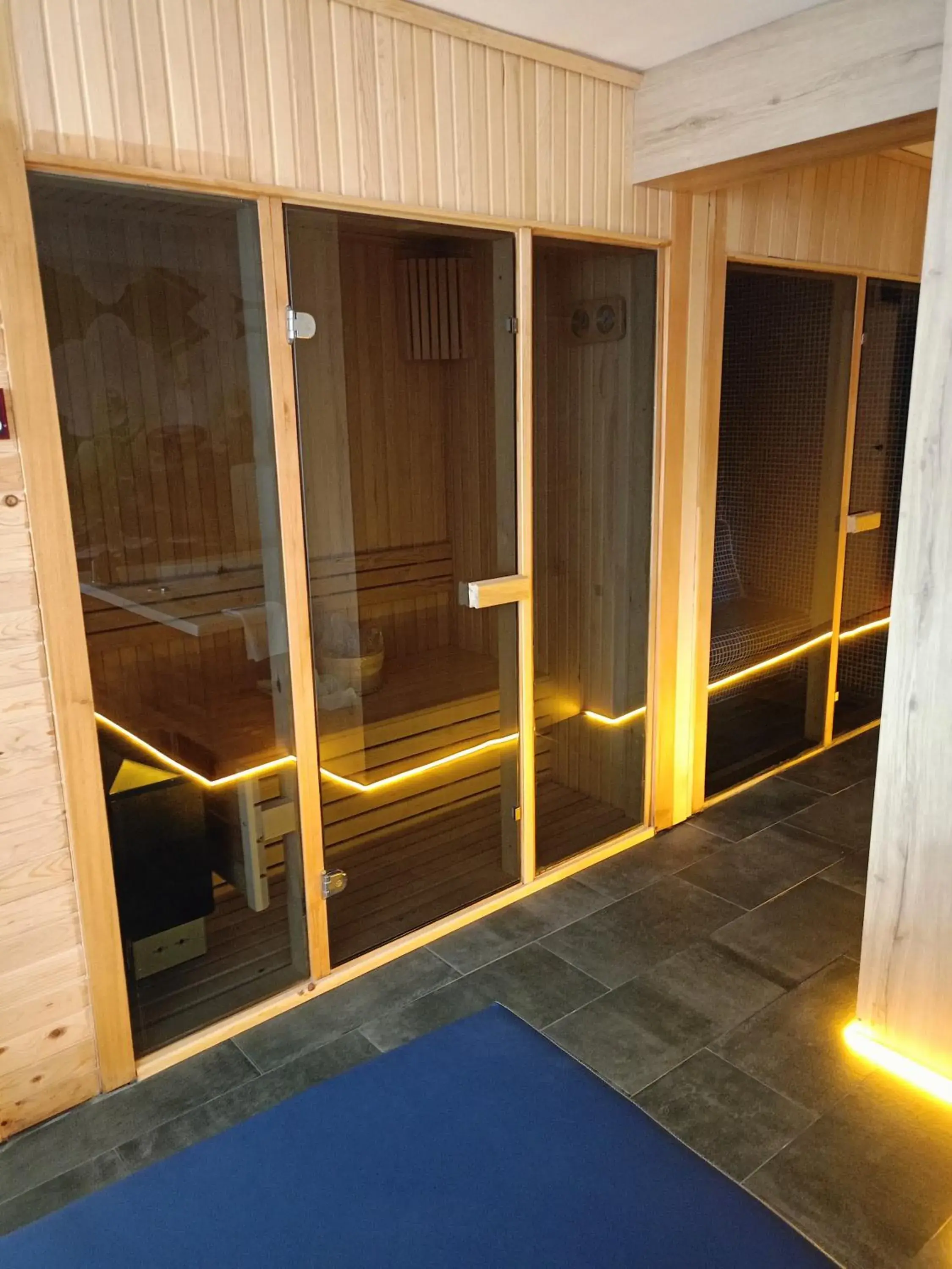 Sauna in Privado Hotels