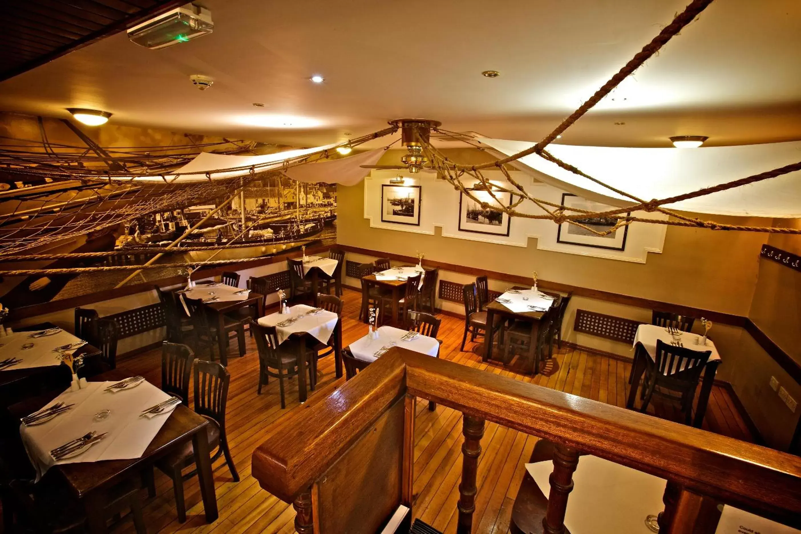 Restaurant/Places to Eat in Ferry Inn