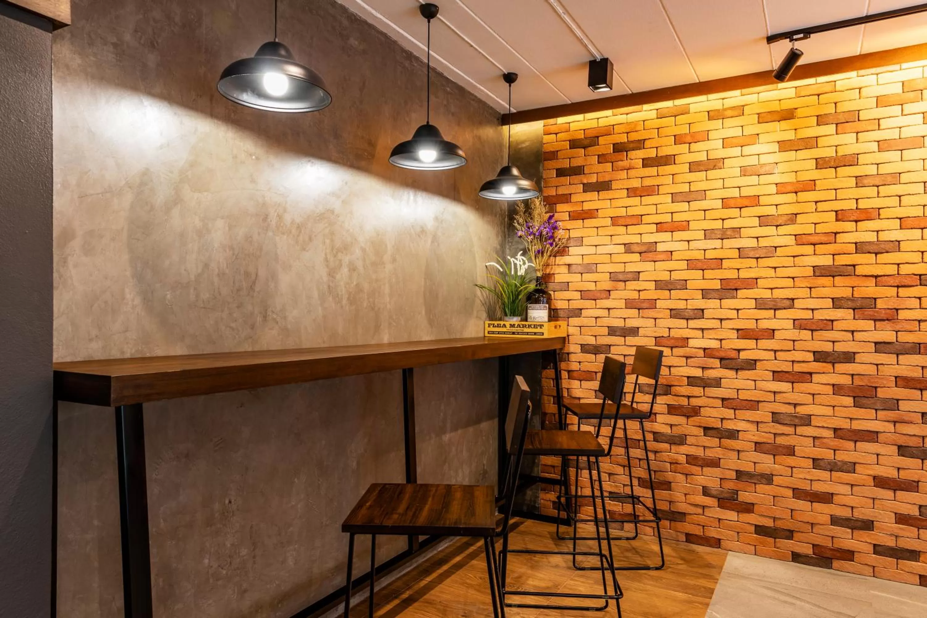 Lobby or reception in Livotel Express Hotel Ramkhamhaeng 50 Bangkok - No Parking