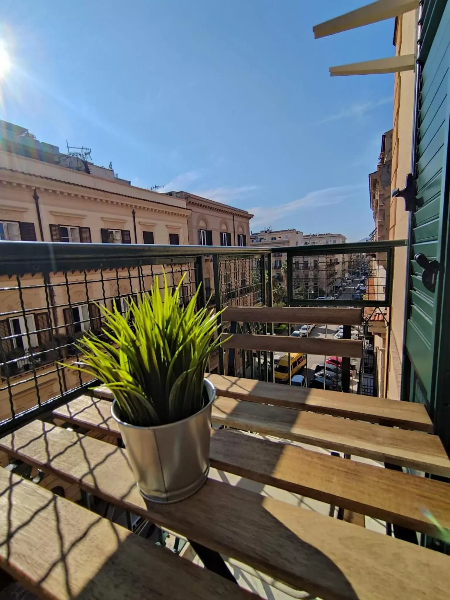 Property building, Balcony/Terrace in Room Sixty One