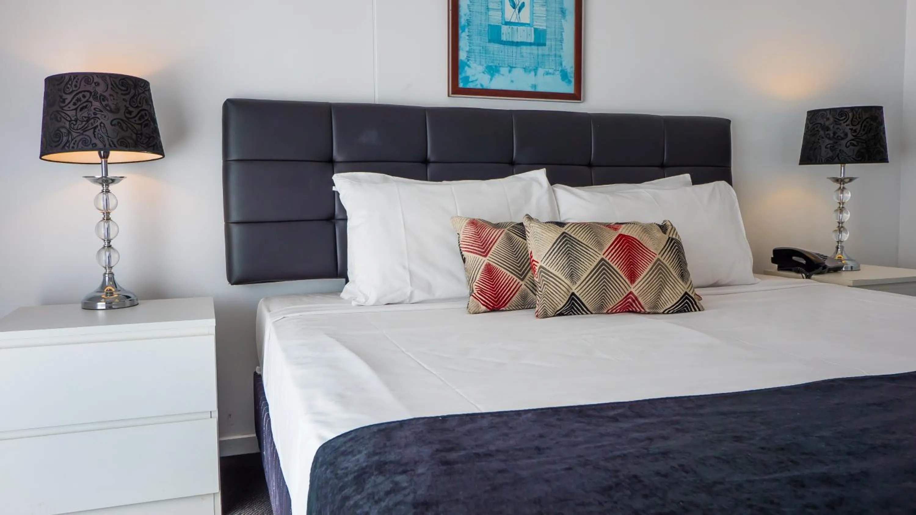 Bed in Broadbeach Savannah Resort