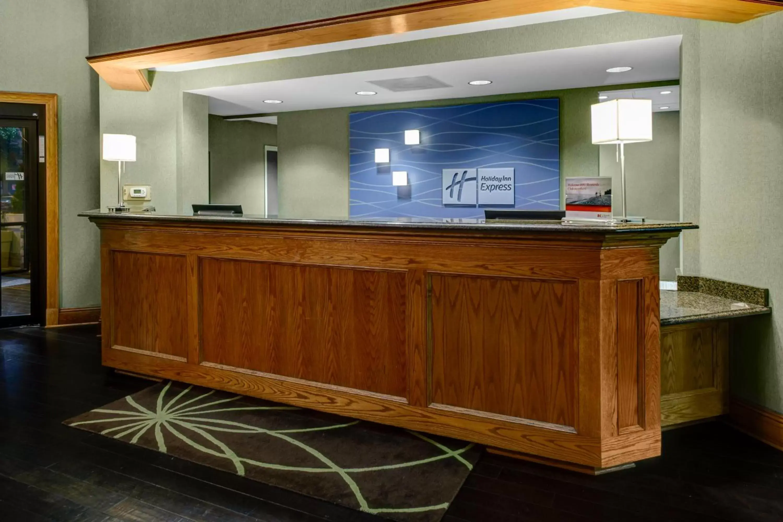 Property building, Lobby/Reception in Holiday Inn Express Hotel & Suites Atlanta Buckhead, an IHG Hotel