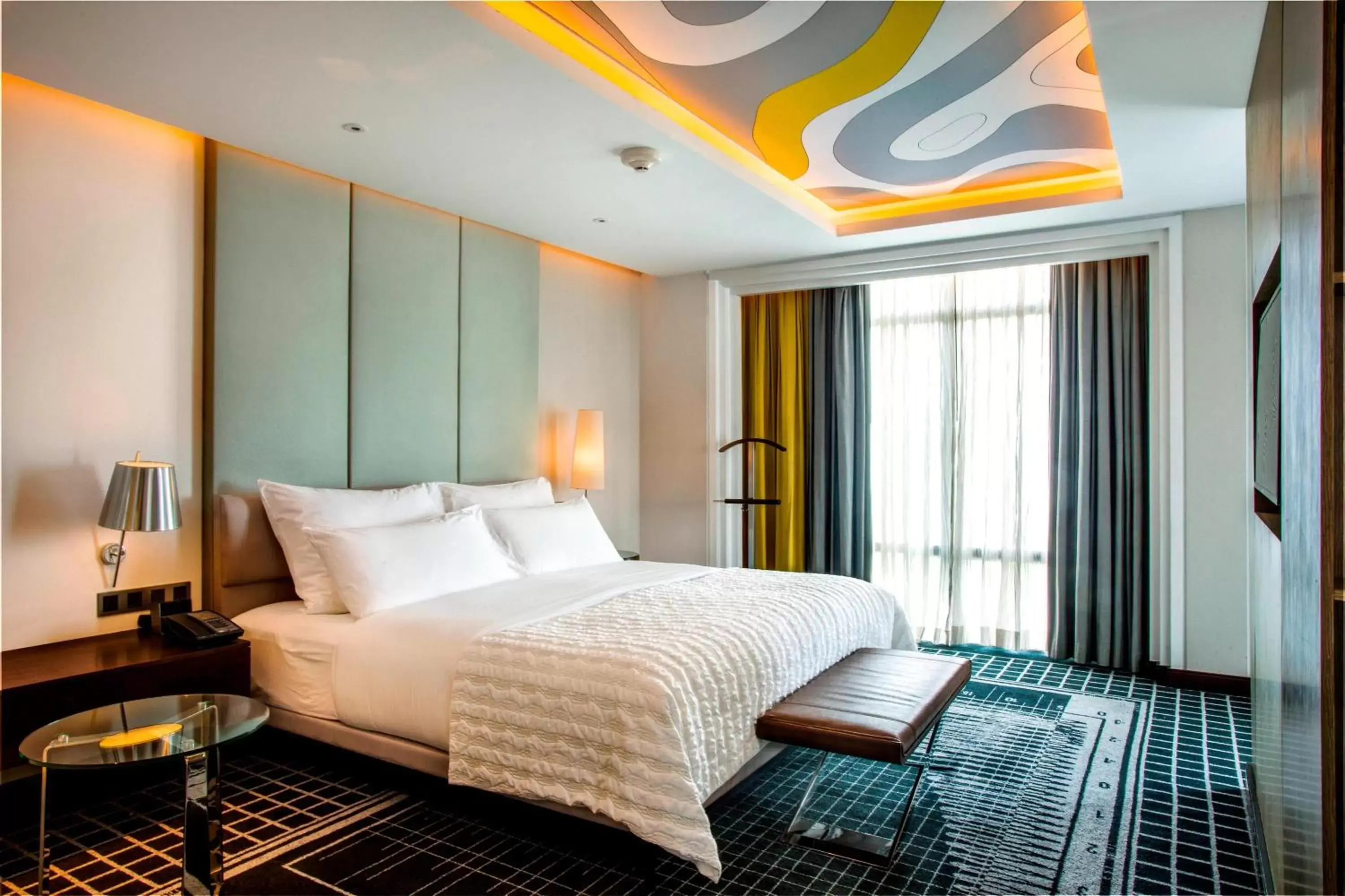 Bedroom, Bed in Le Meridien Dhaka