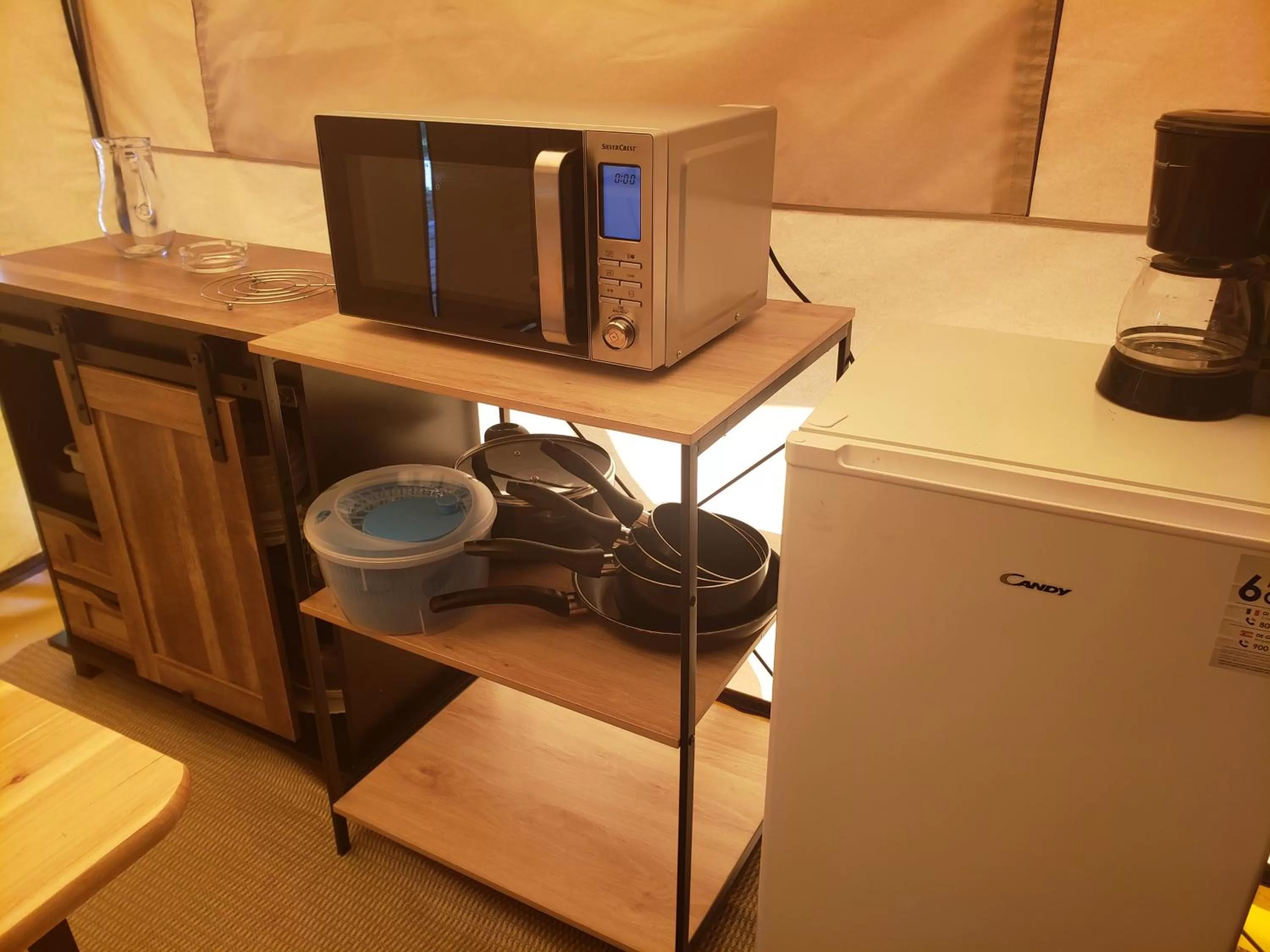 minibar in Le Moulin D'onclaire Camping et chambres d'hôtes