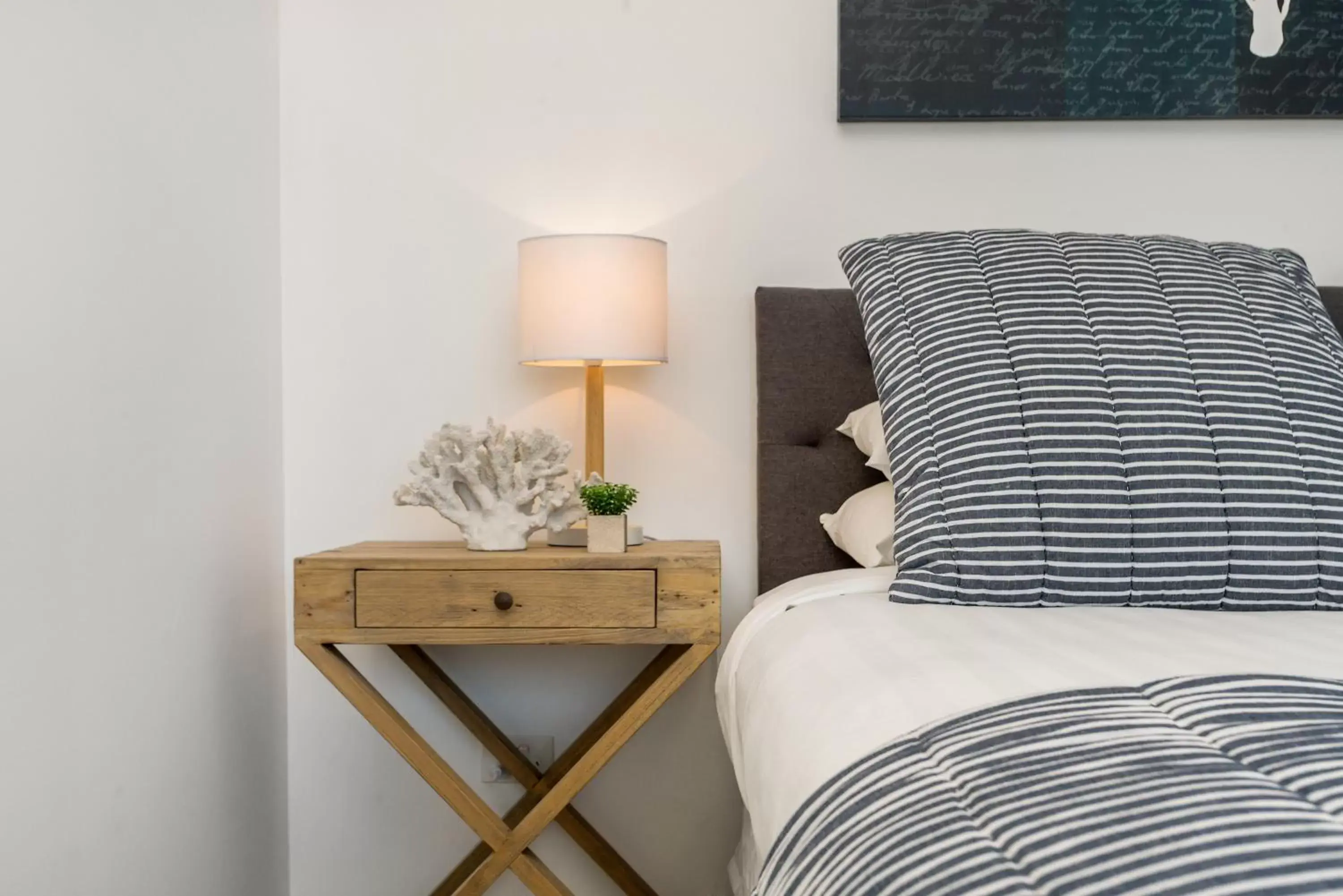 Bedroom, Seating Area in Aloha Byron Bay