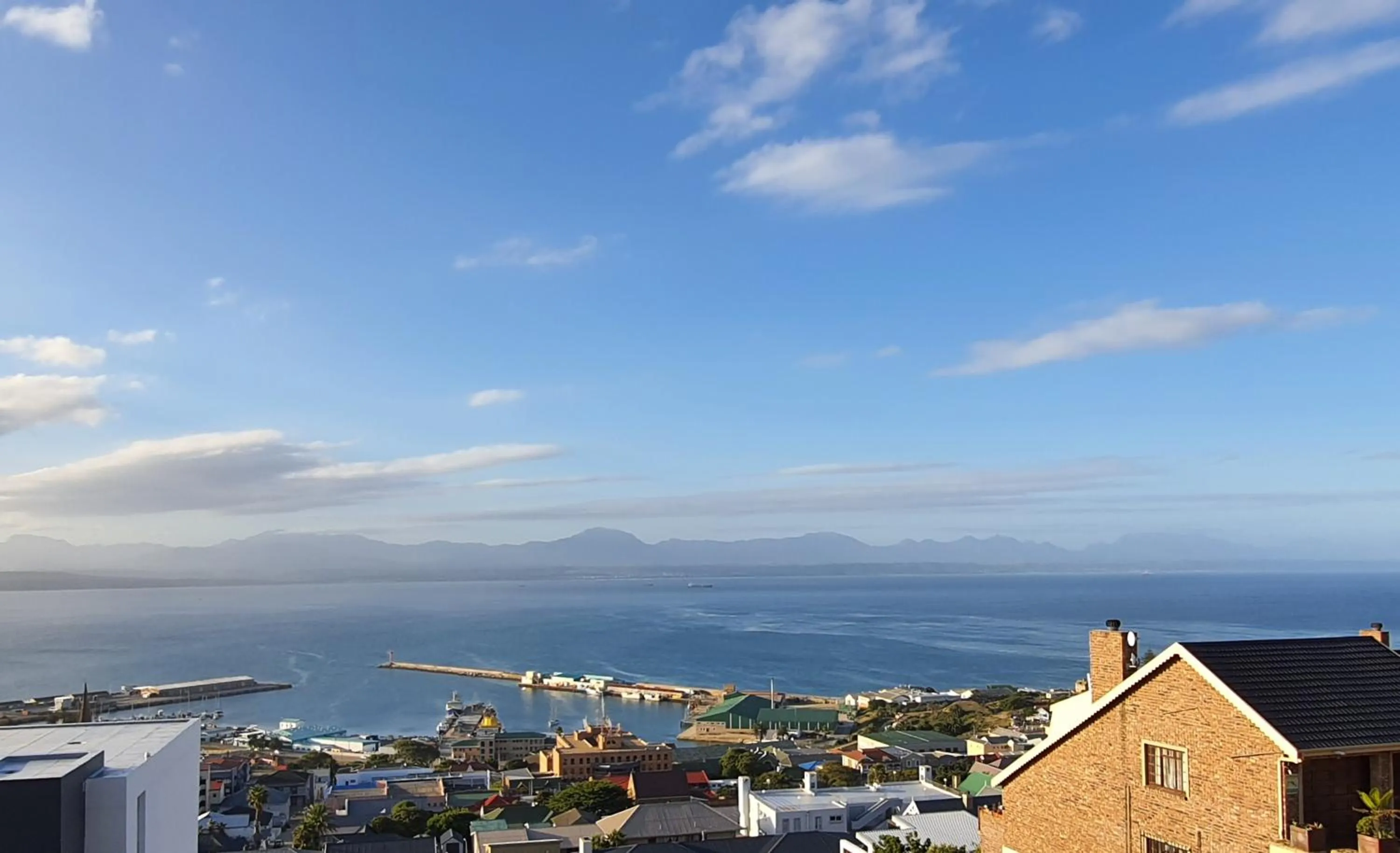 Sea view in Bar-t-nique Guest House