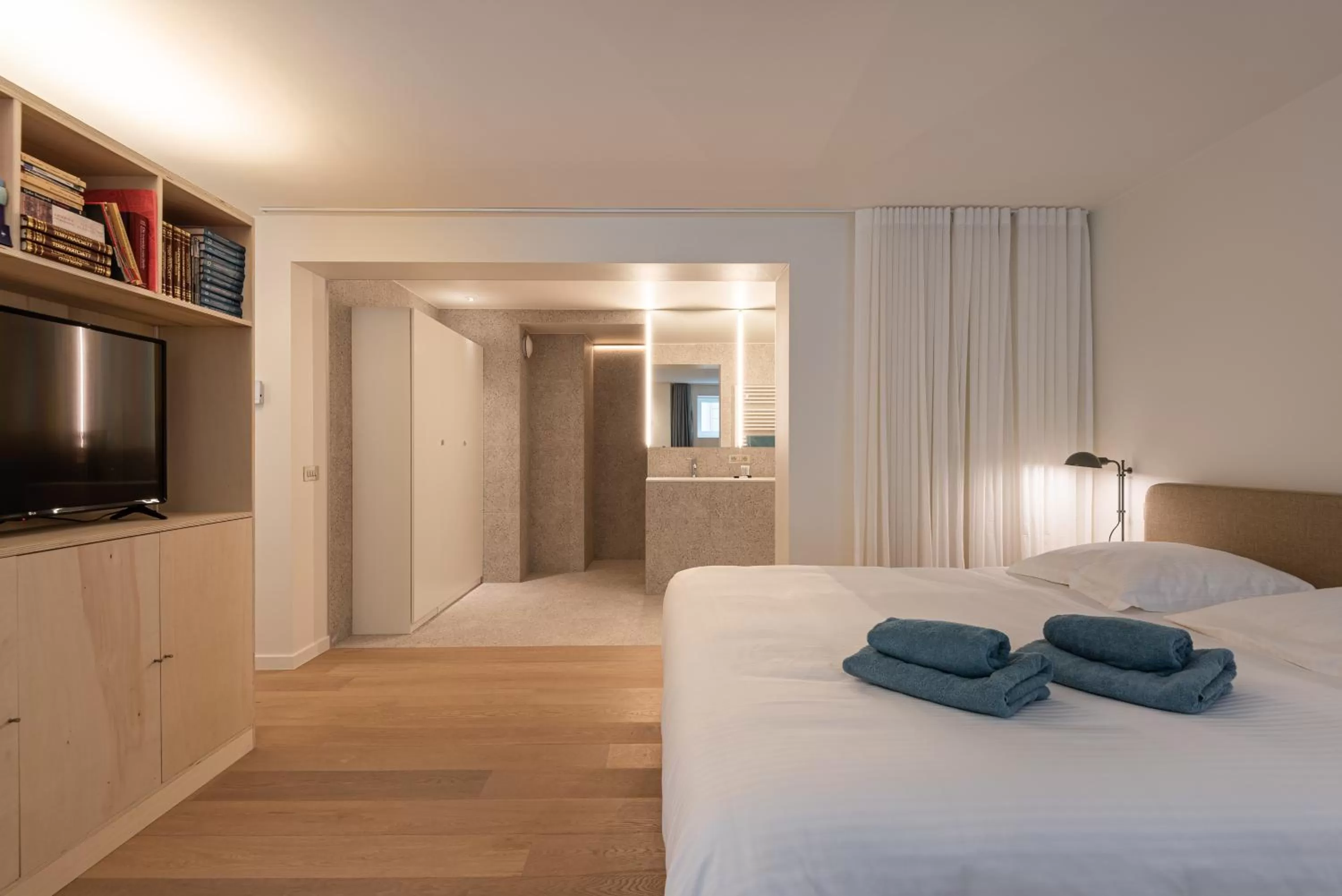 Bed in Gepetto's - Beautiful stay in the Historic centre of Ghent -