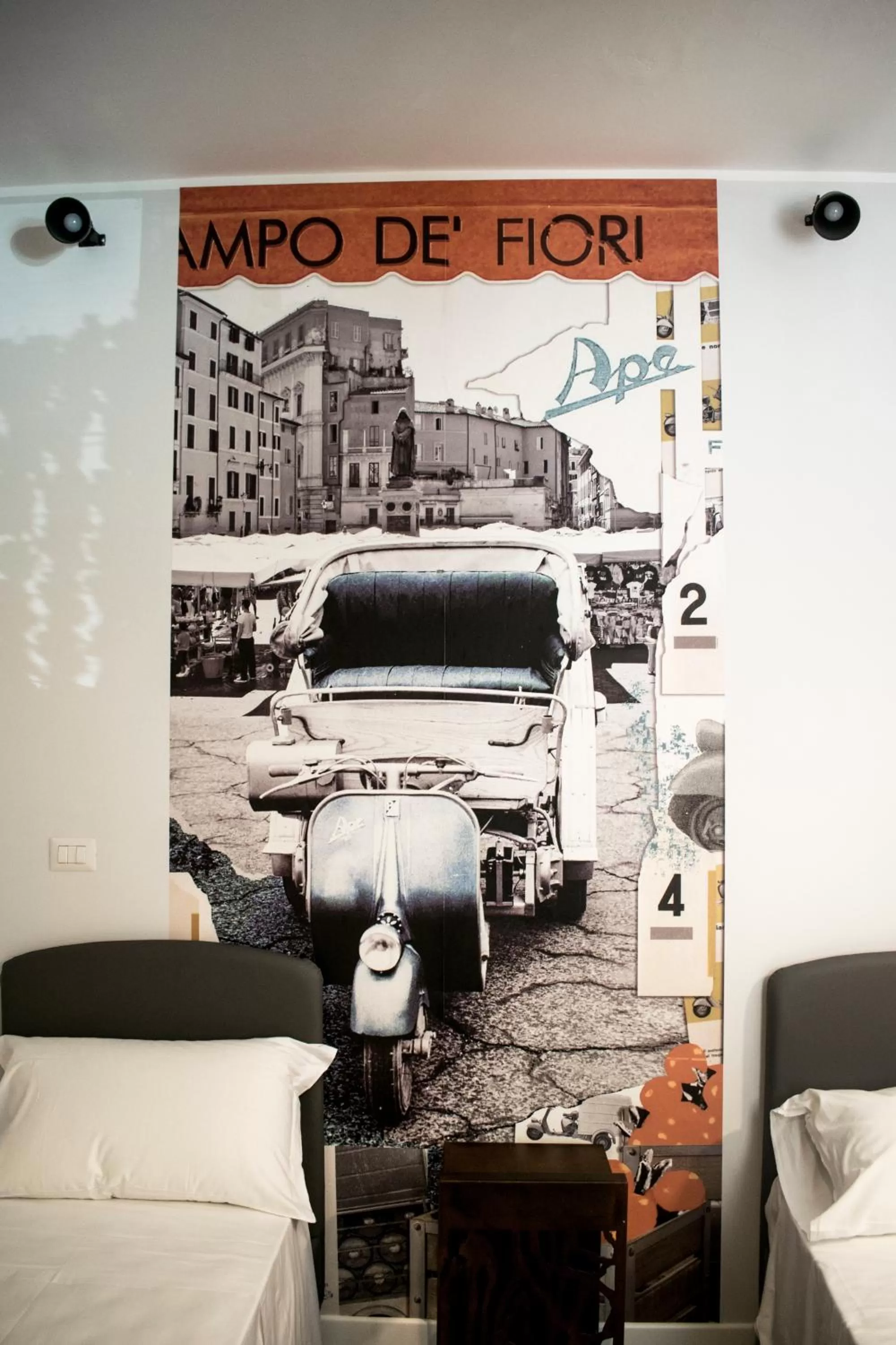 Decorative detail, Bed in Hostel Trastevere