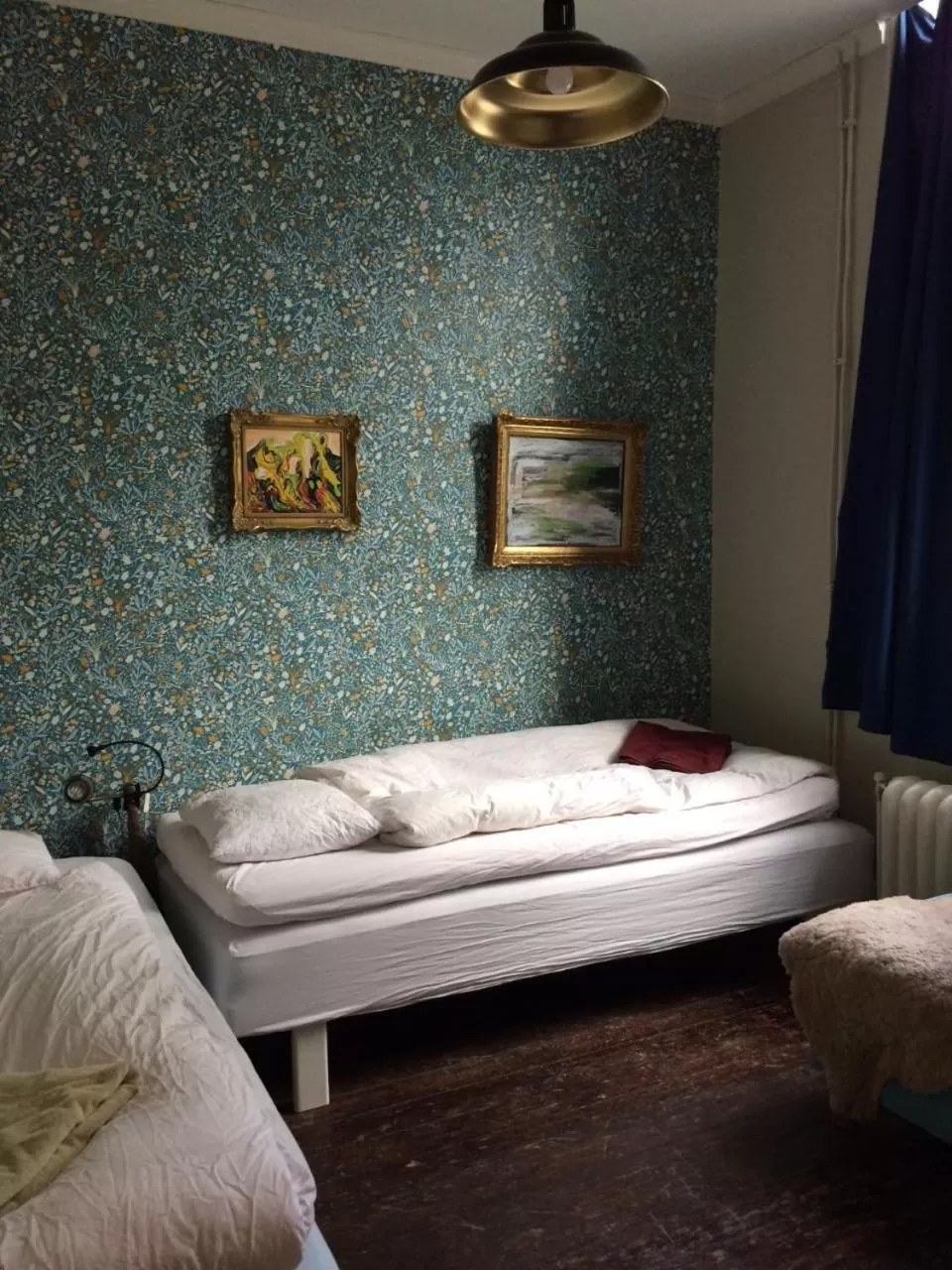 Bed in Baggå Skola BnB & Café