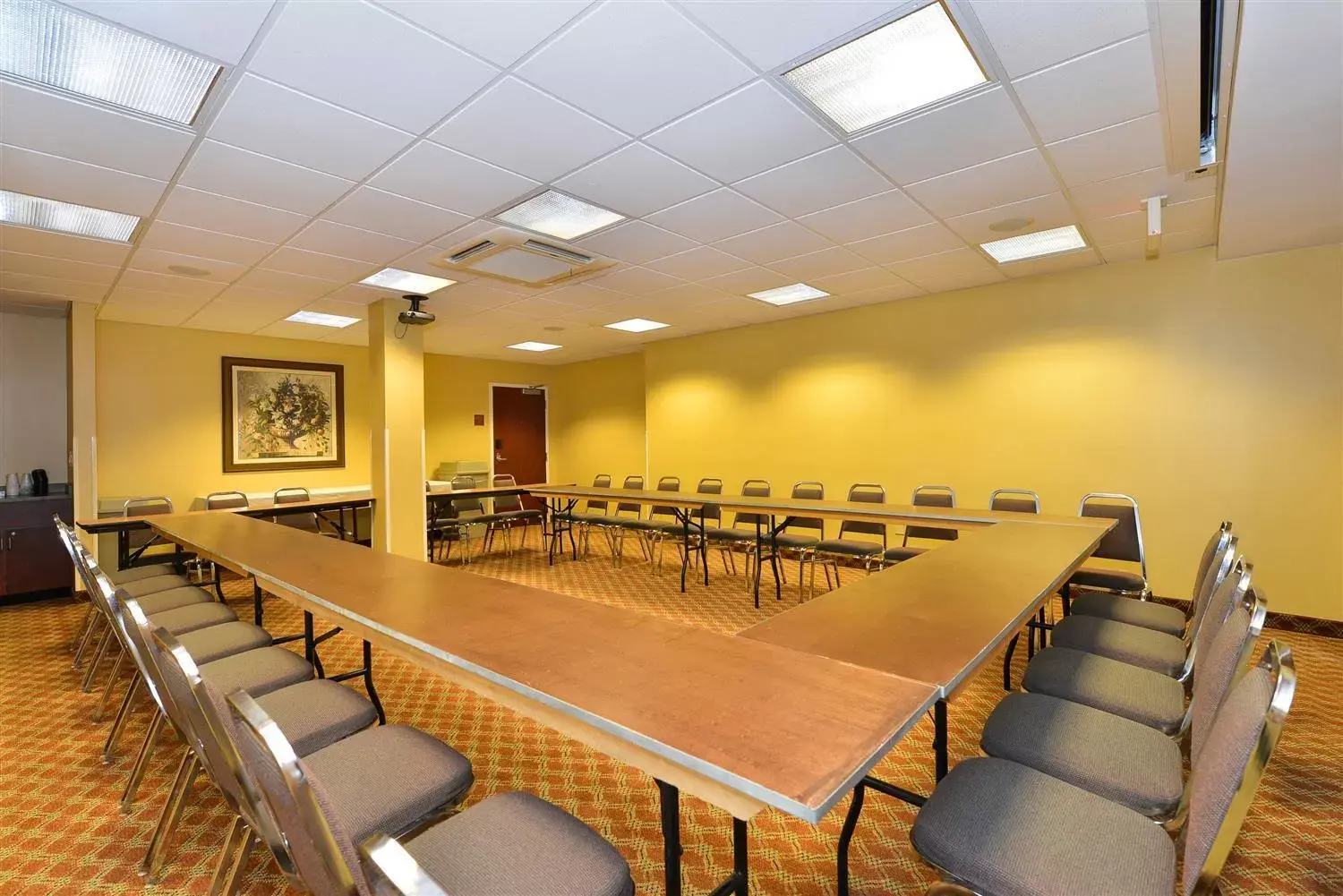 Meeting/conference room in Best Western Plus Crossroads Inn & Suites