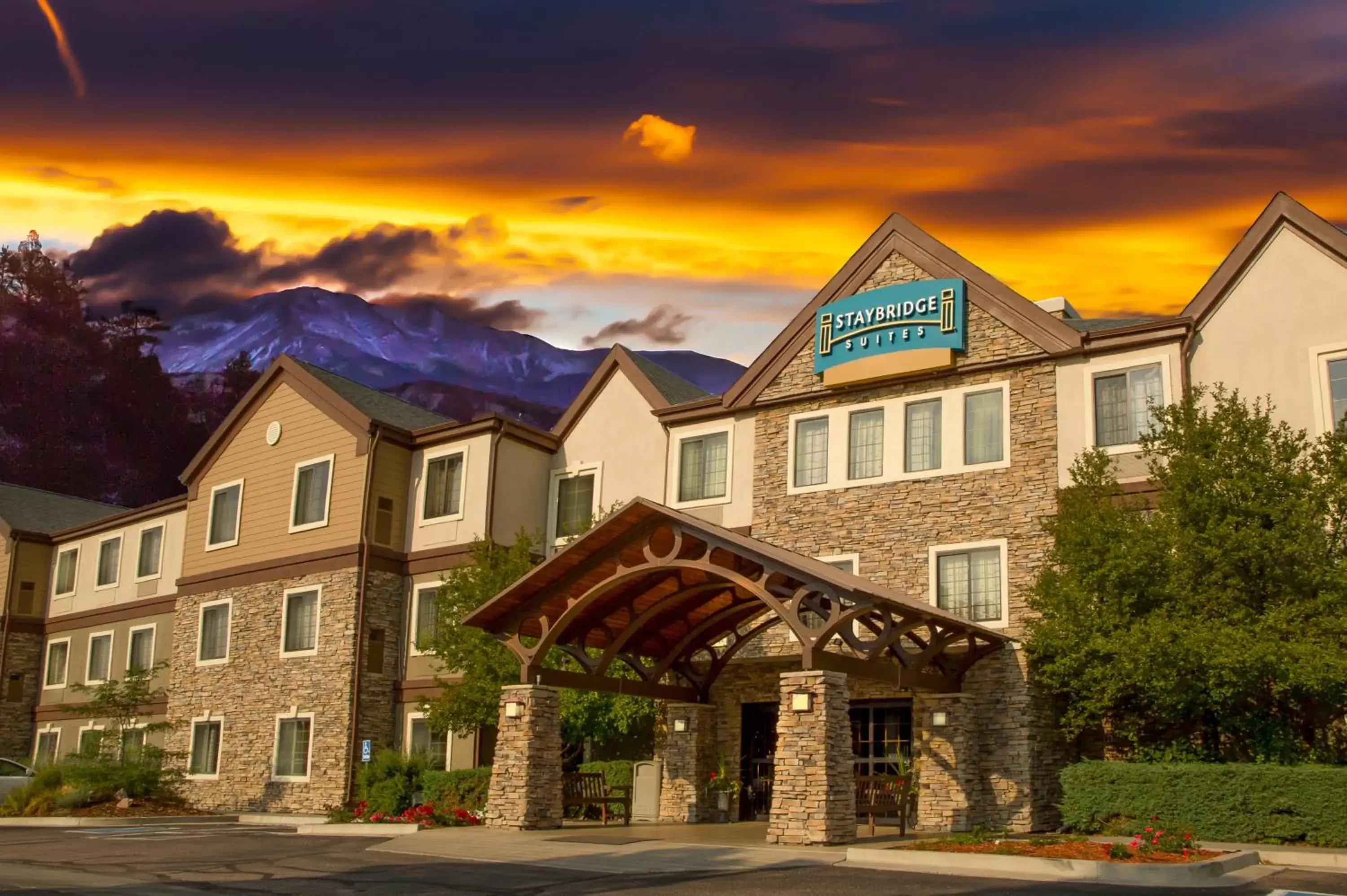 Property Building in Staybridge Suites Colorado Springs North, an IHG Hotel