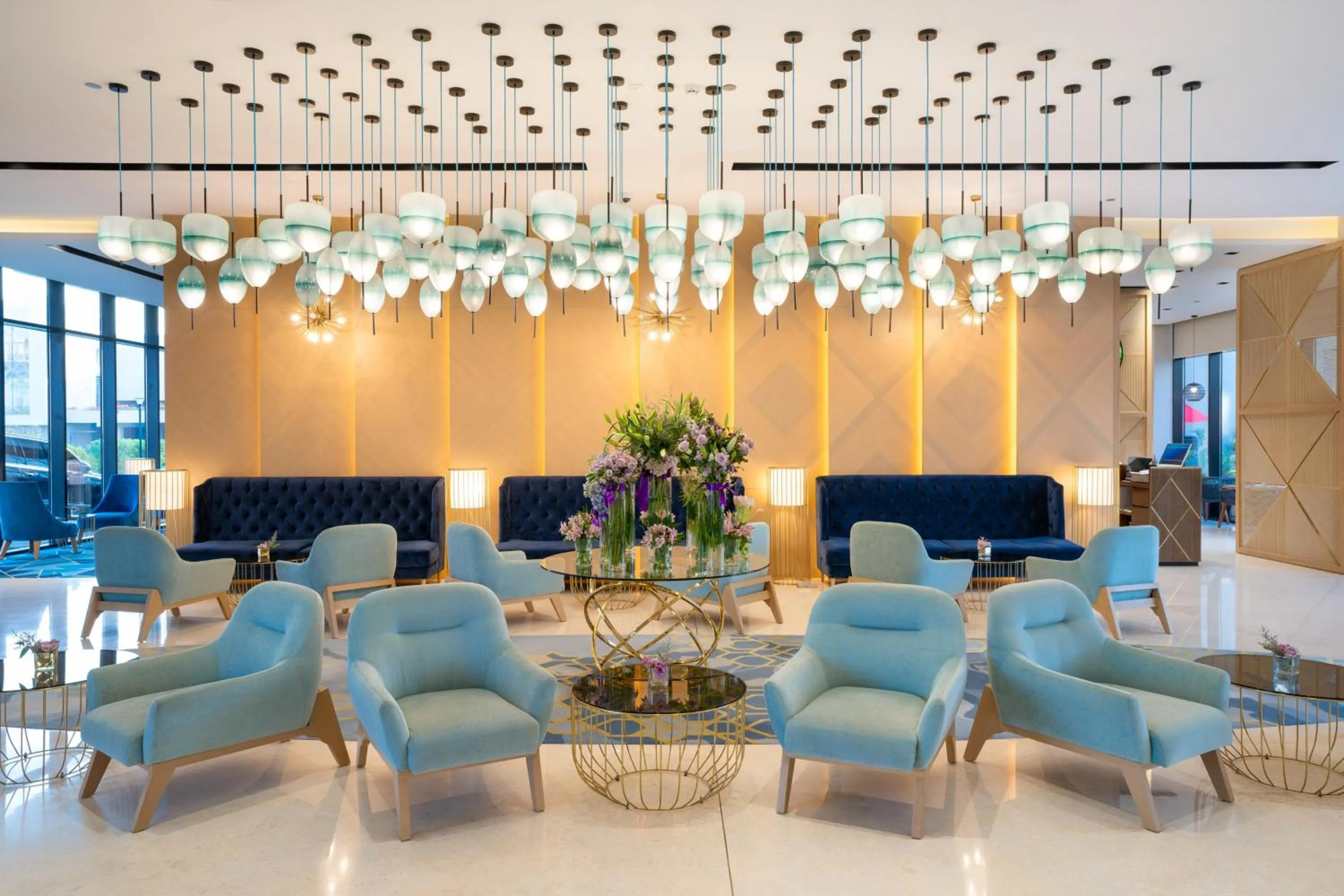 Lobby or reception in Maani Muscat Hotel & Apartments