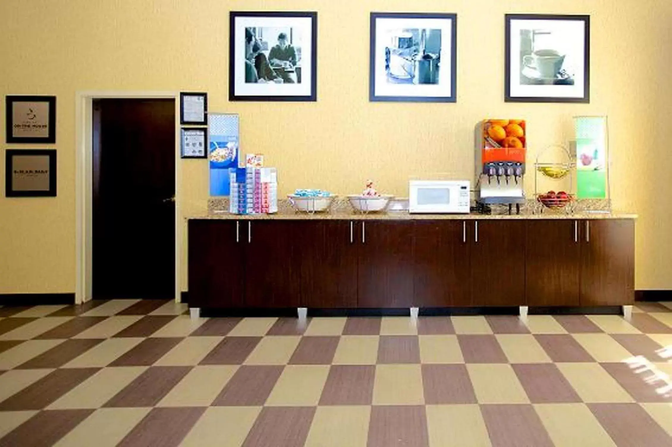 Dining area, Lobby/Reception in Hampton Inn Atlanta/Douglasville