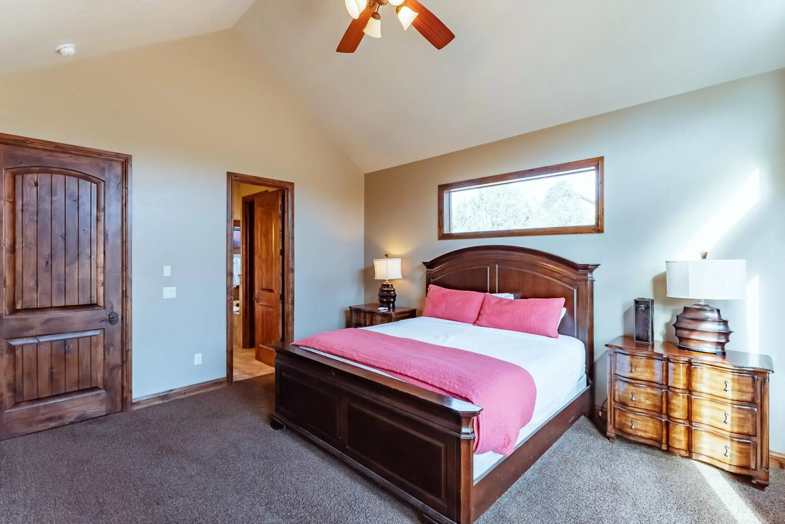 Bed in Zion Ponderosa Ranch Resort