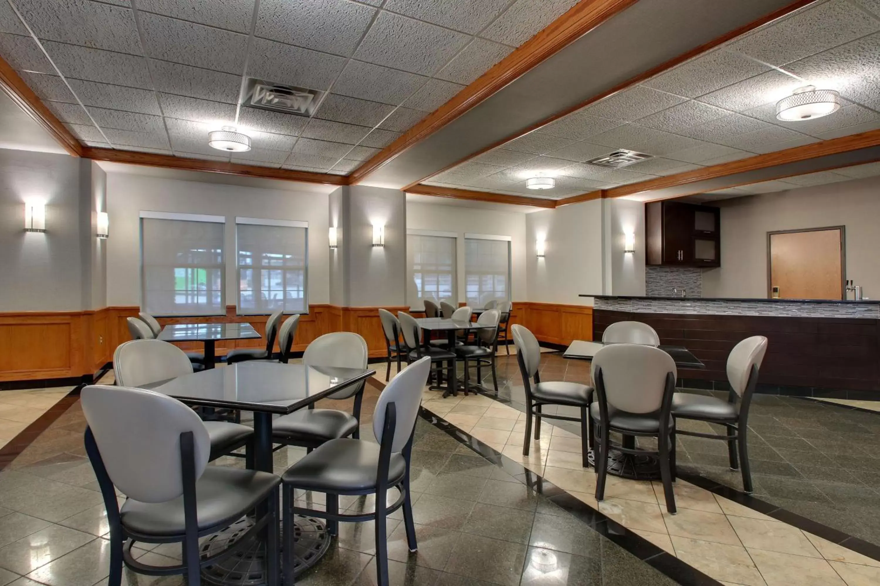 Restaurant/Places to Eat in Drury Inn & Suites San Antonio Northwest Medical Center