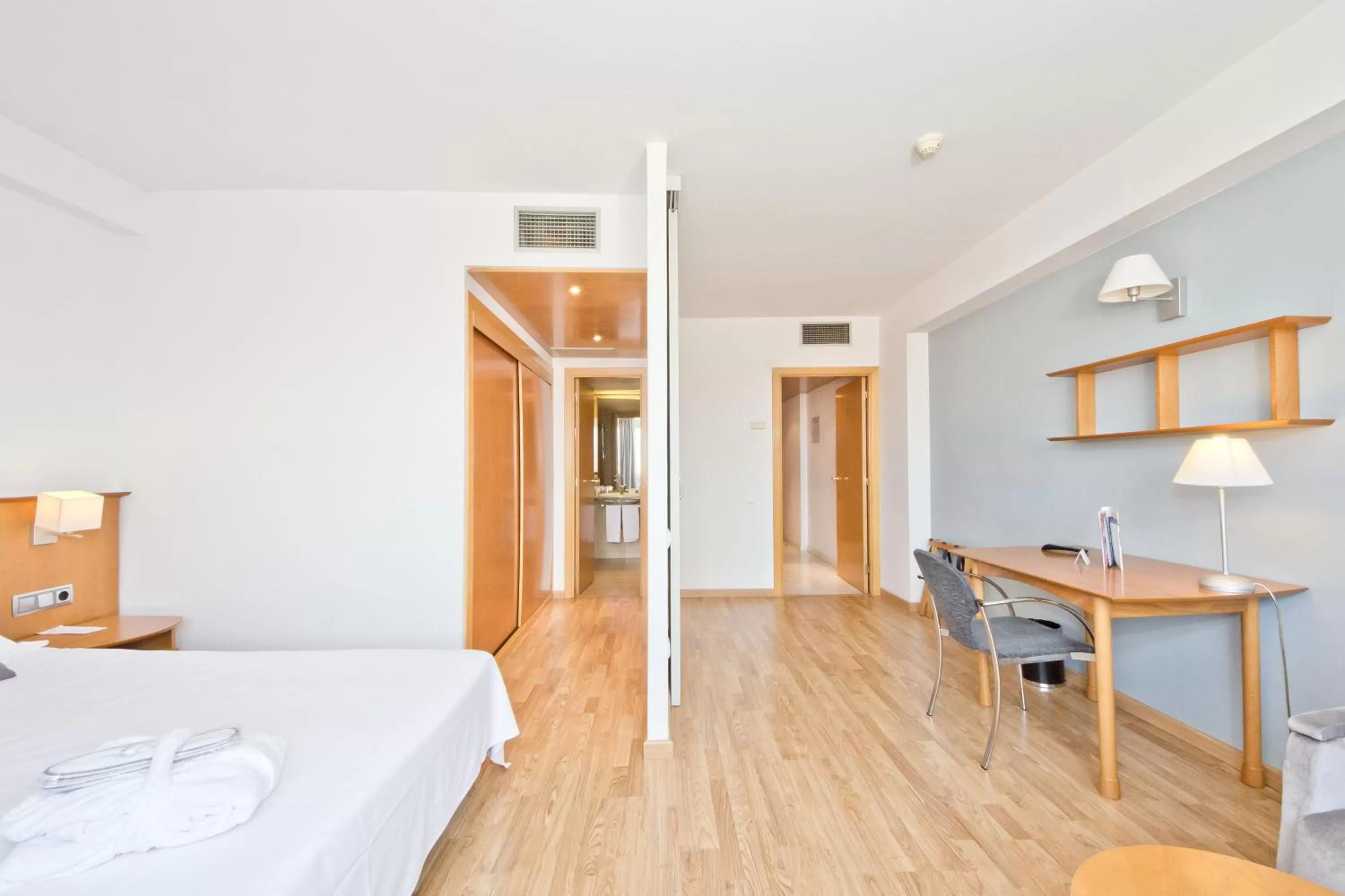 Double or Twin Room in Aparthotel Atenea Valles