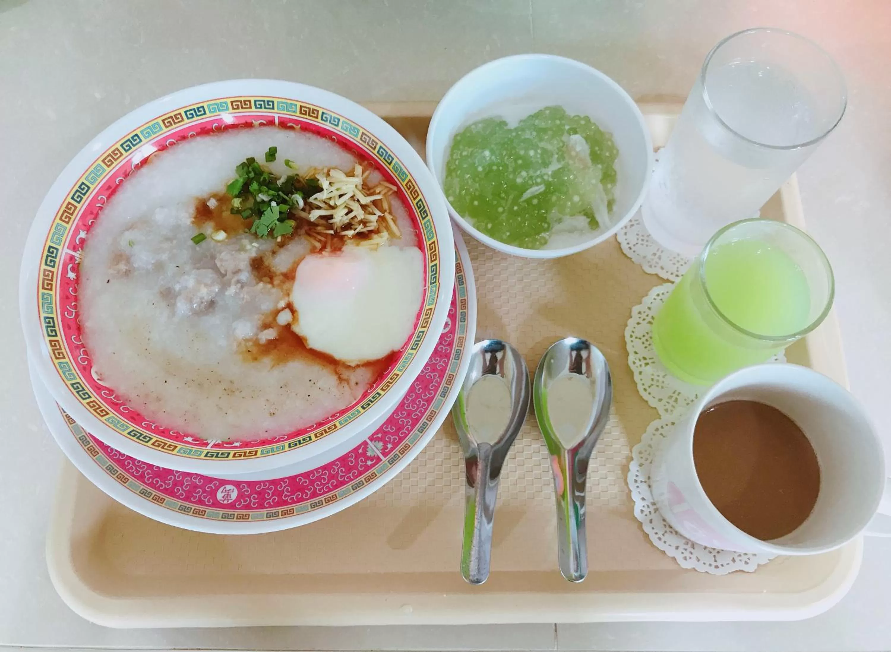 Breakfast in Huan Soontaree