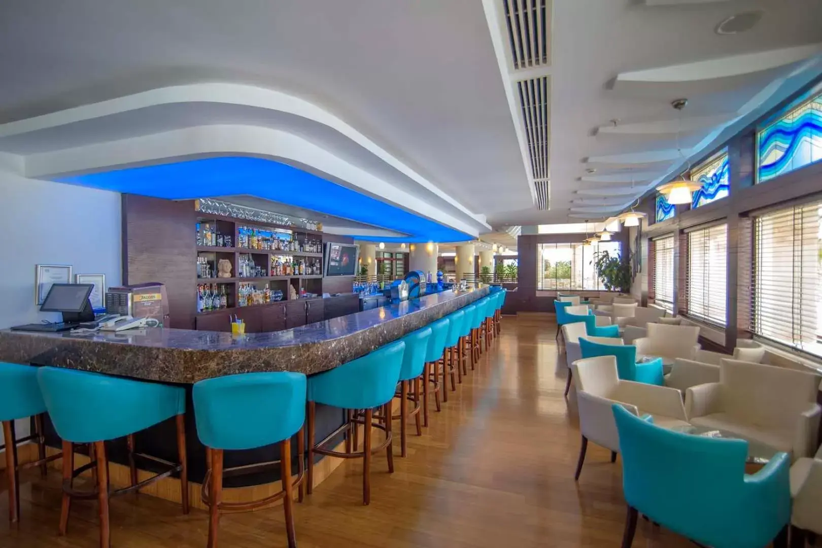Lounge/Bar in La Blanche Resort & Spa