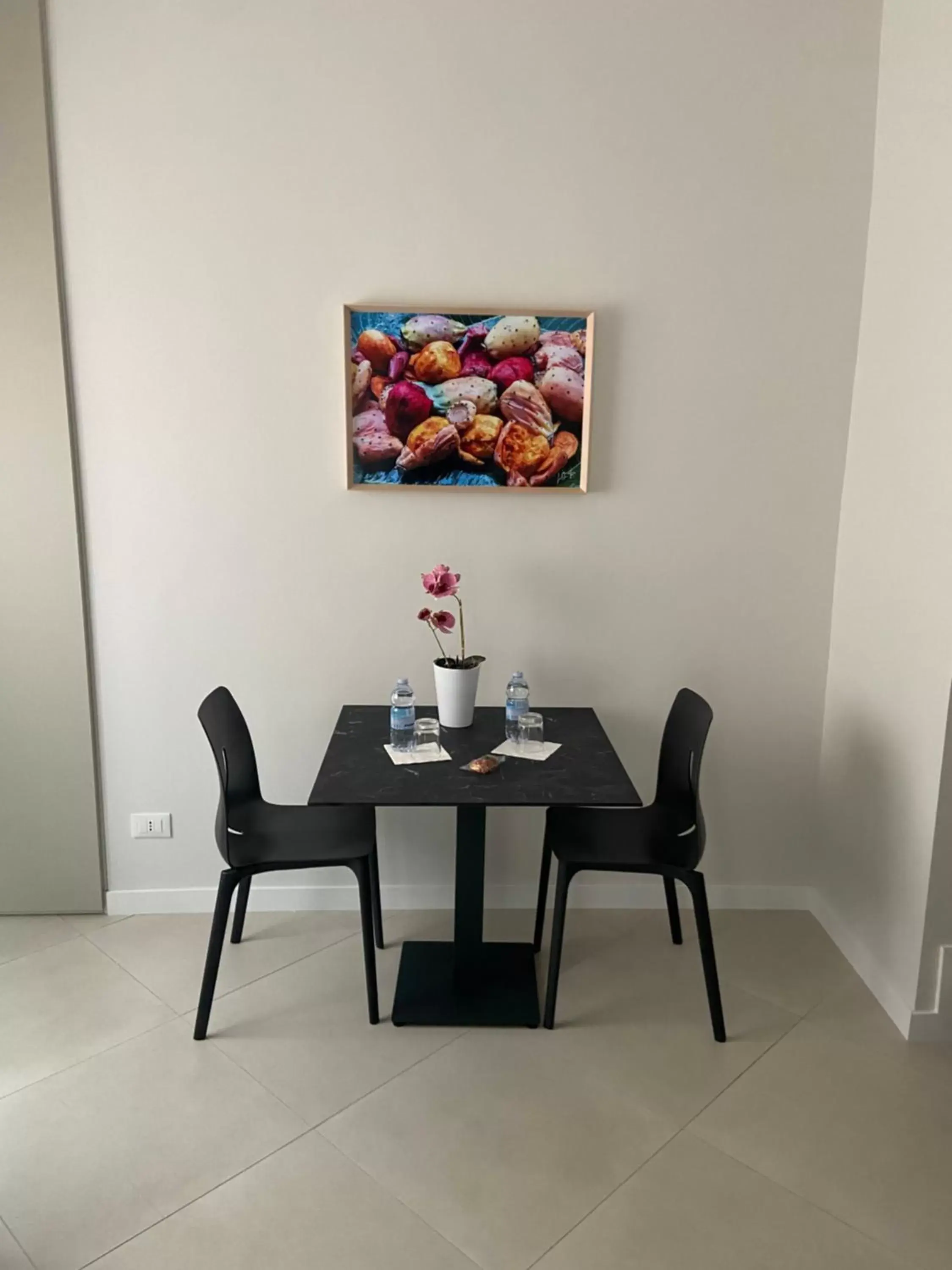 Dining Area in Maqueda Suites