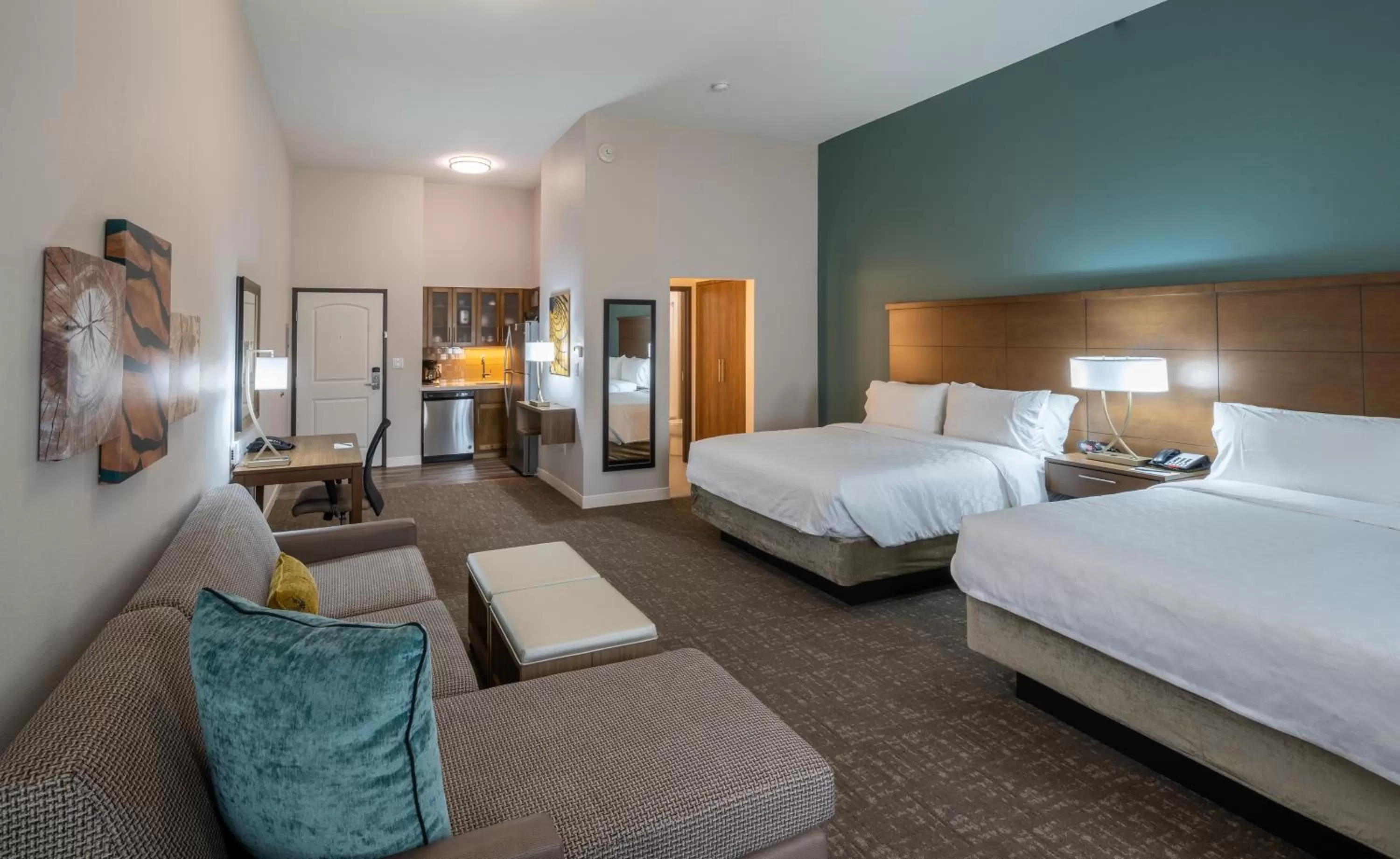 Bed in Staybridge Suites Houston East - Baytown by IHG