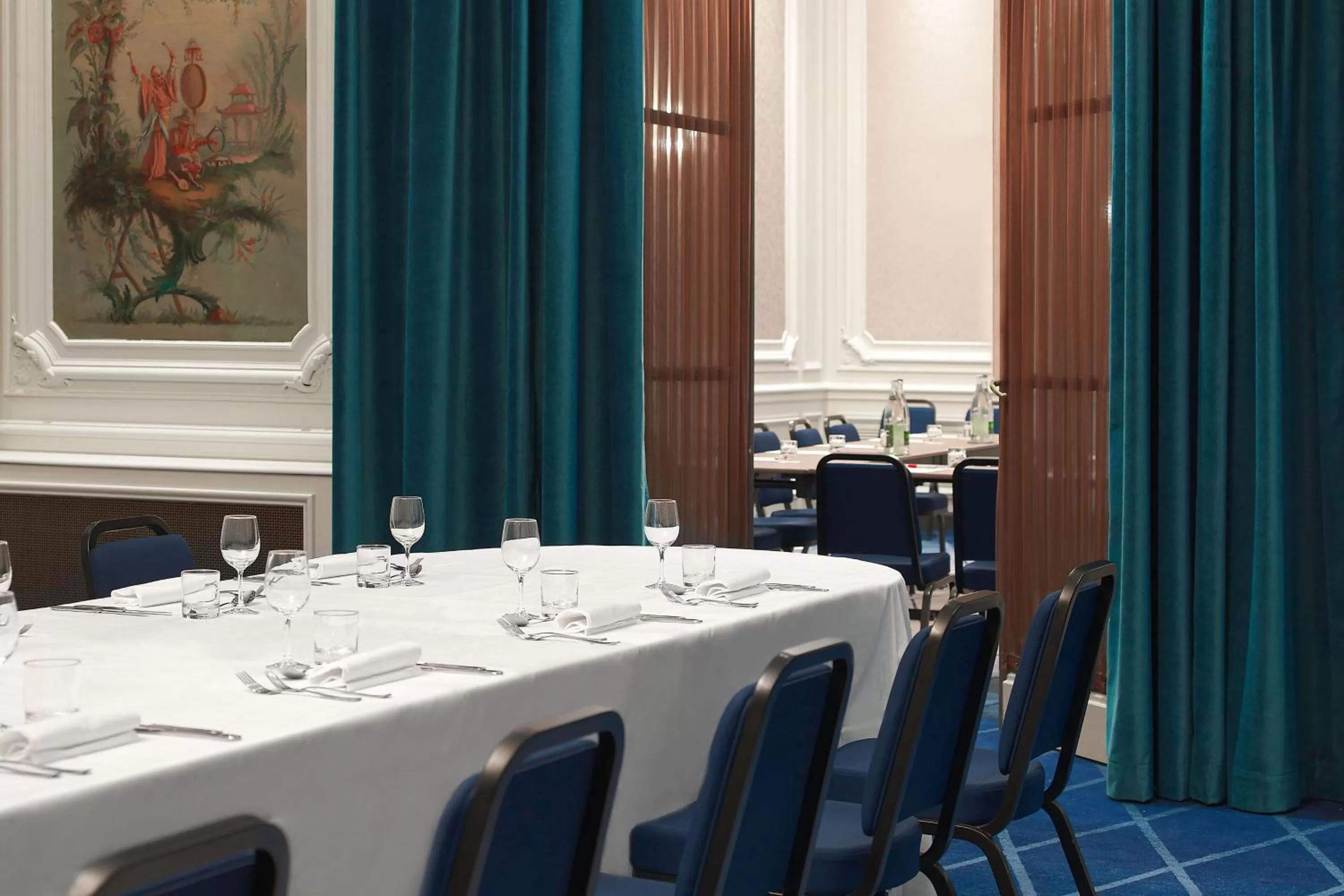 Meeting/conference room in Paris Marriott Opera Ambassador Hotel