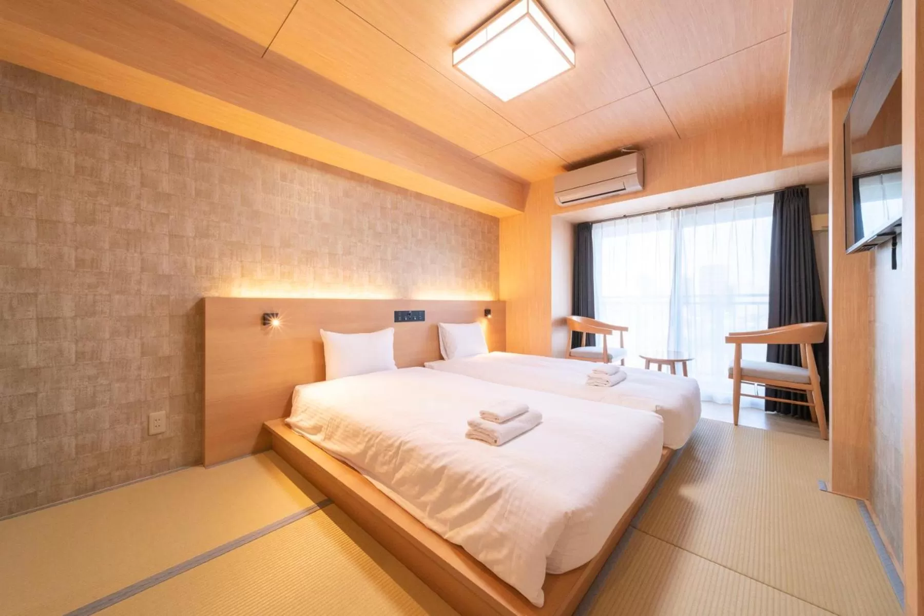 WELLSTAY Shinsekai Wakyo