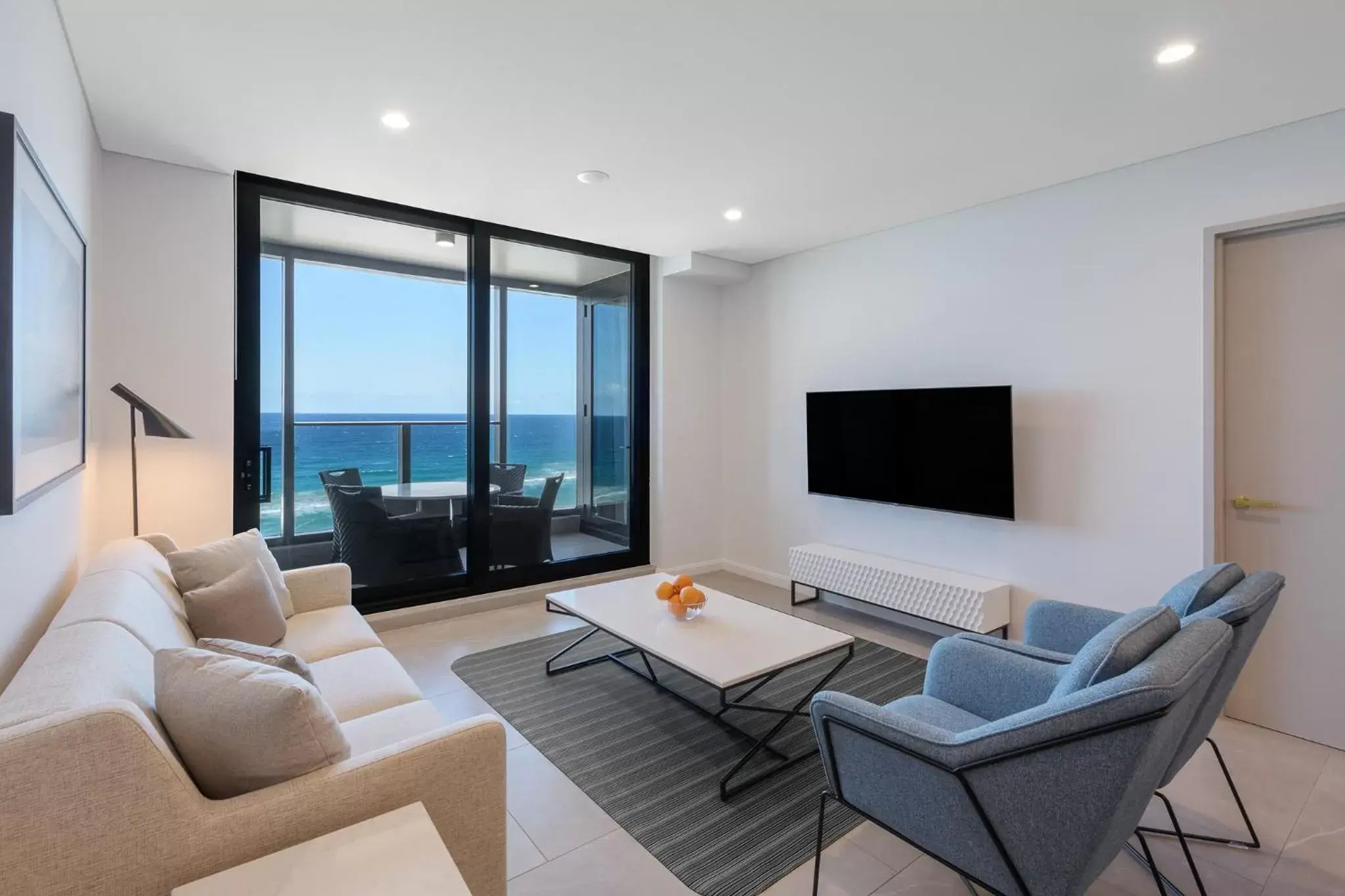 TV and multimedia, Seating Area in Meriton Suites Surfers Paradise