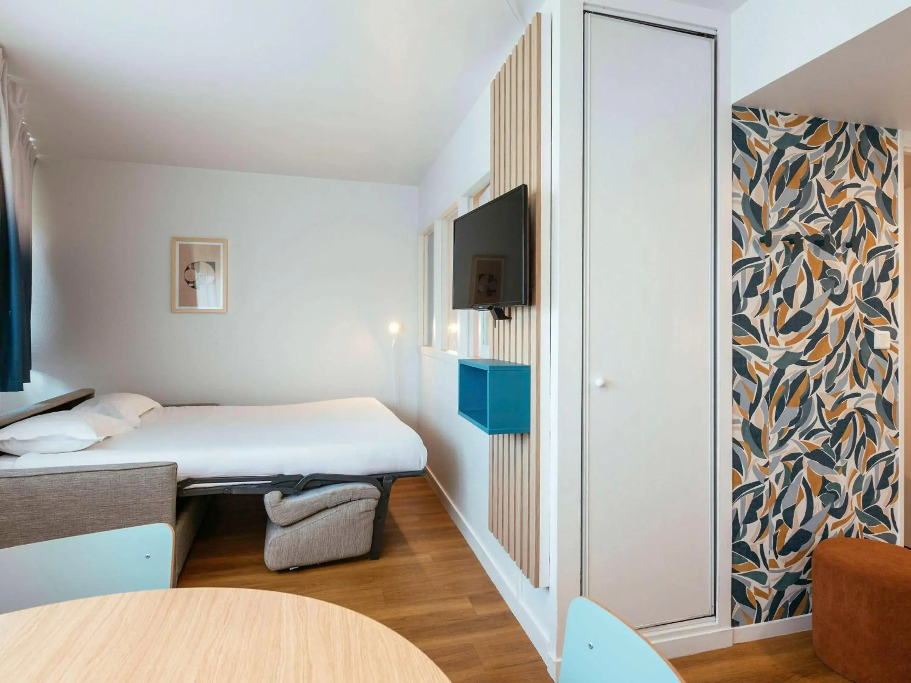 Bedroom, Bed in Adagio Access Paris La Villette