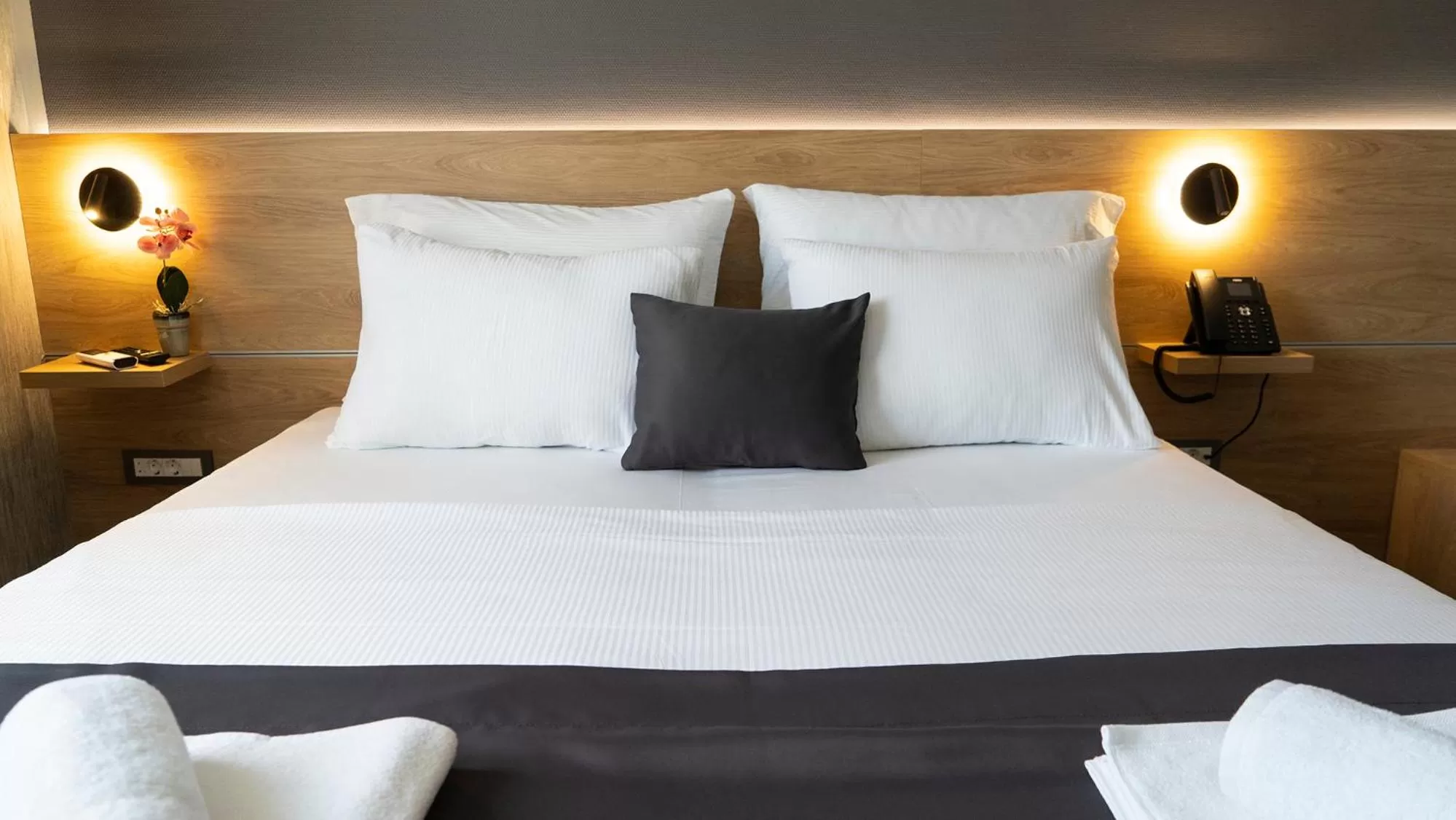 Bedroom, Bed in HA Hotel Mostar