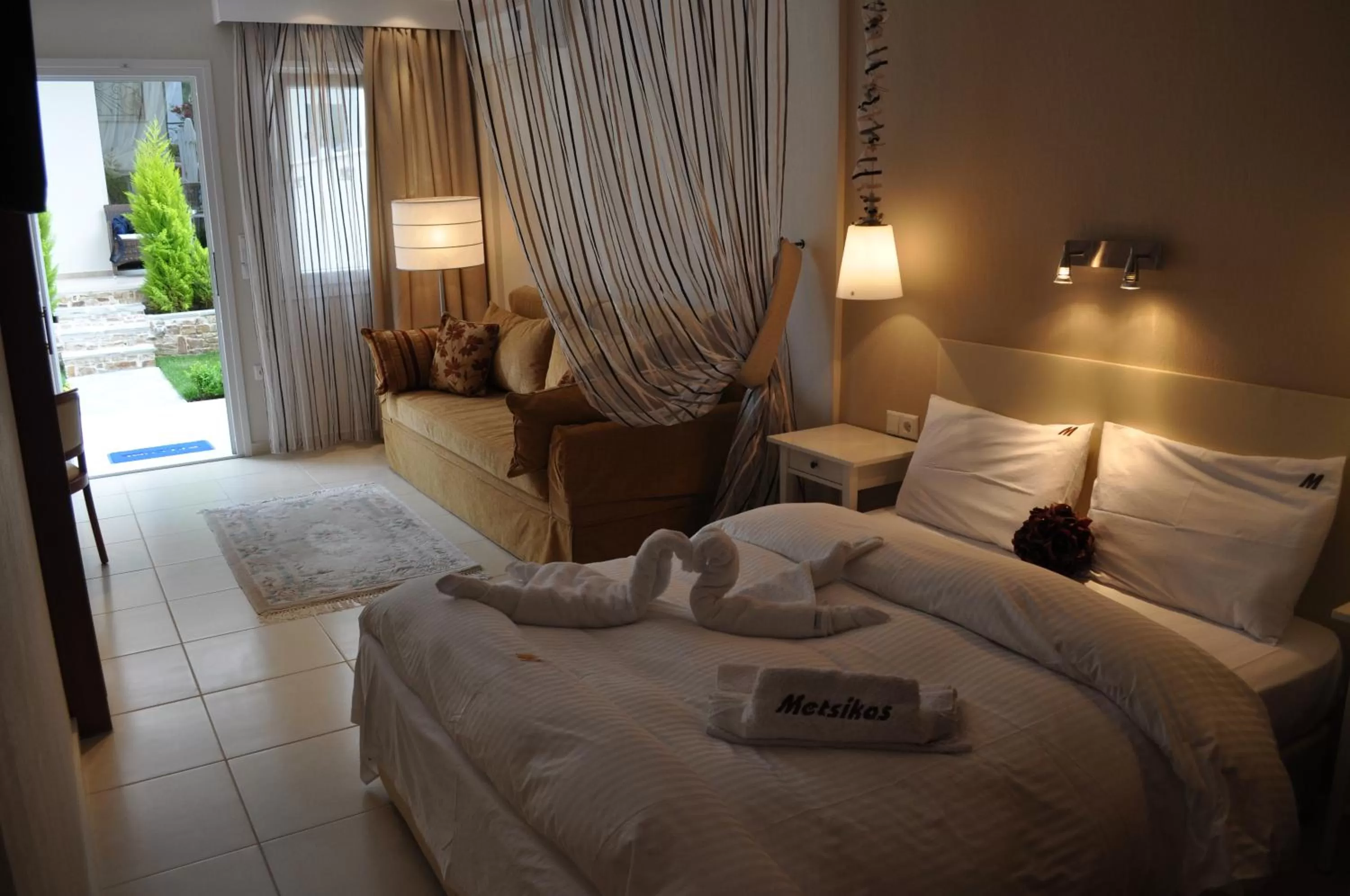 Bed in Metsikas Residence