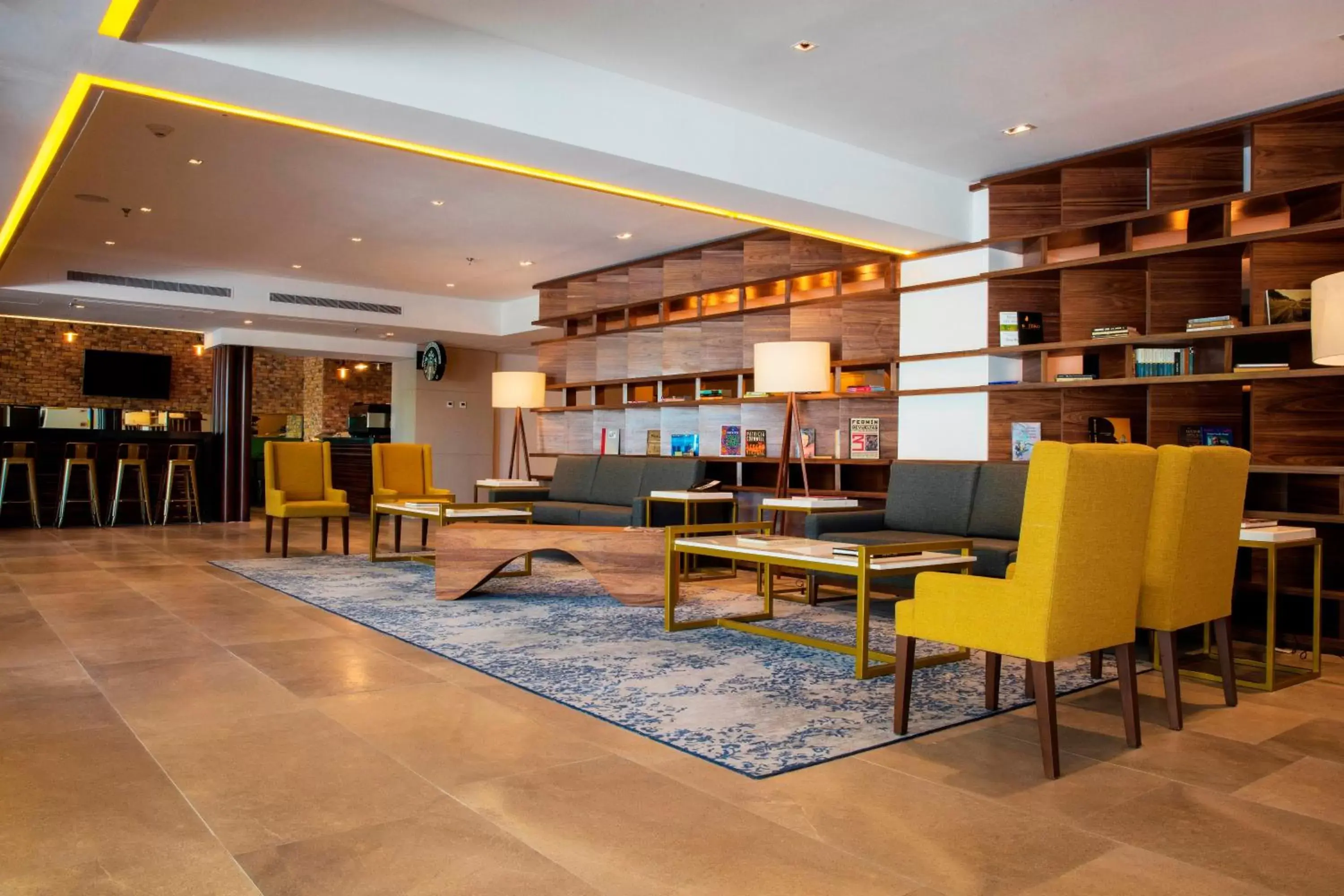 Lobby or reception, Lounge/Bar in Krystal Urban Guadalajara