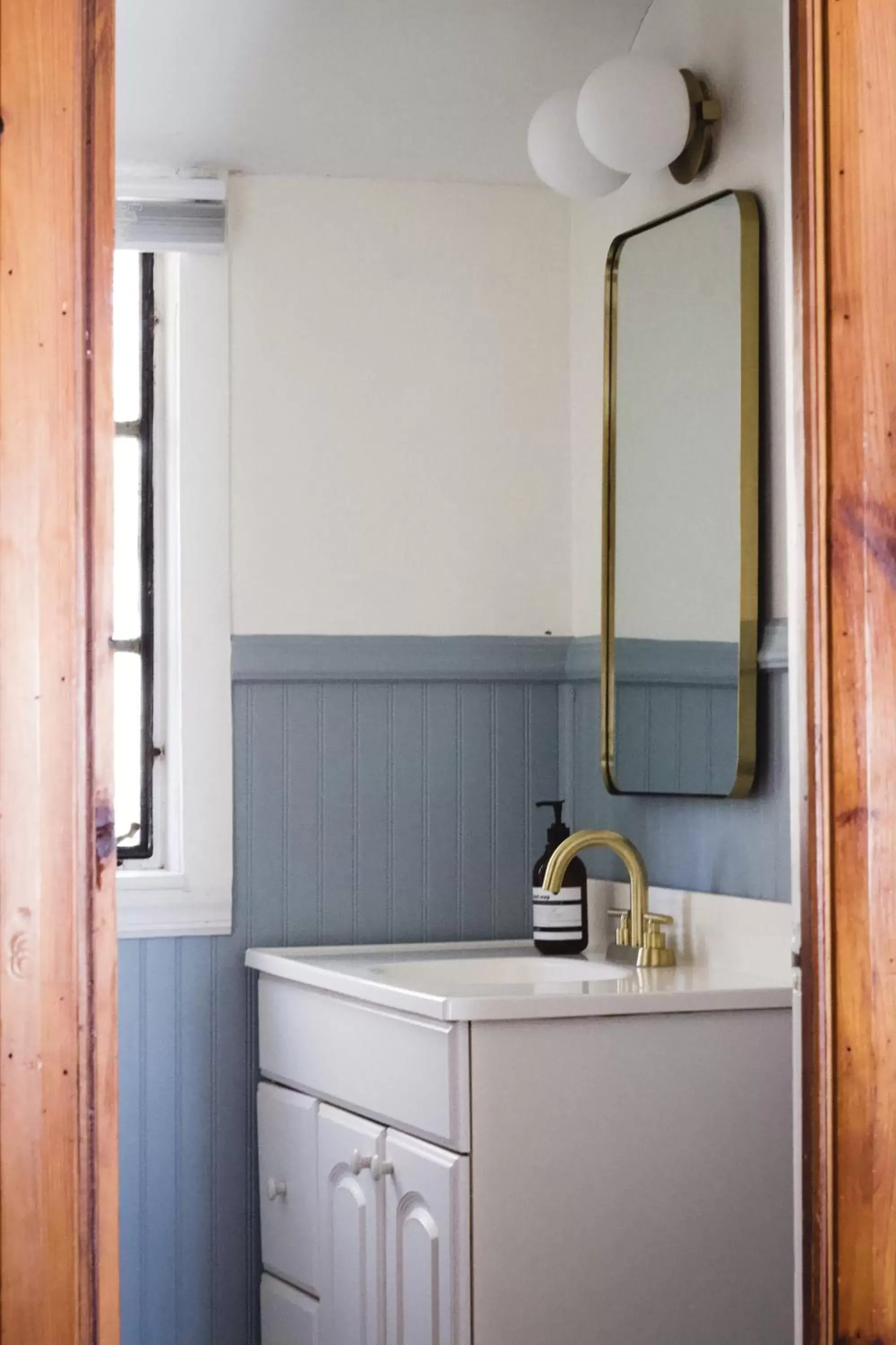 Bathroom, Kitchen/Kitchenette in Anchor Inn