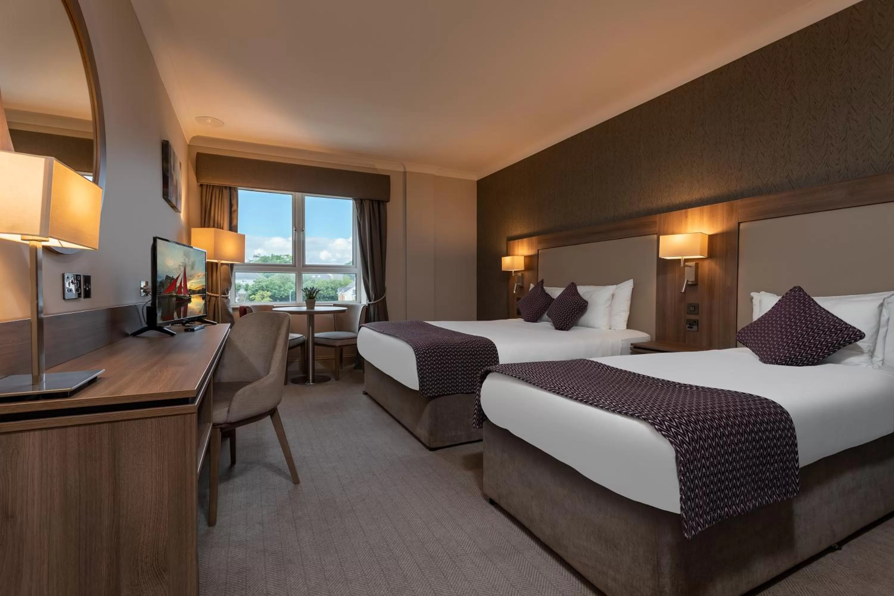 Bedroom, Bed in Clybaun Hotel