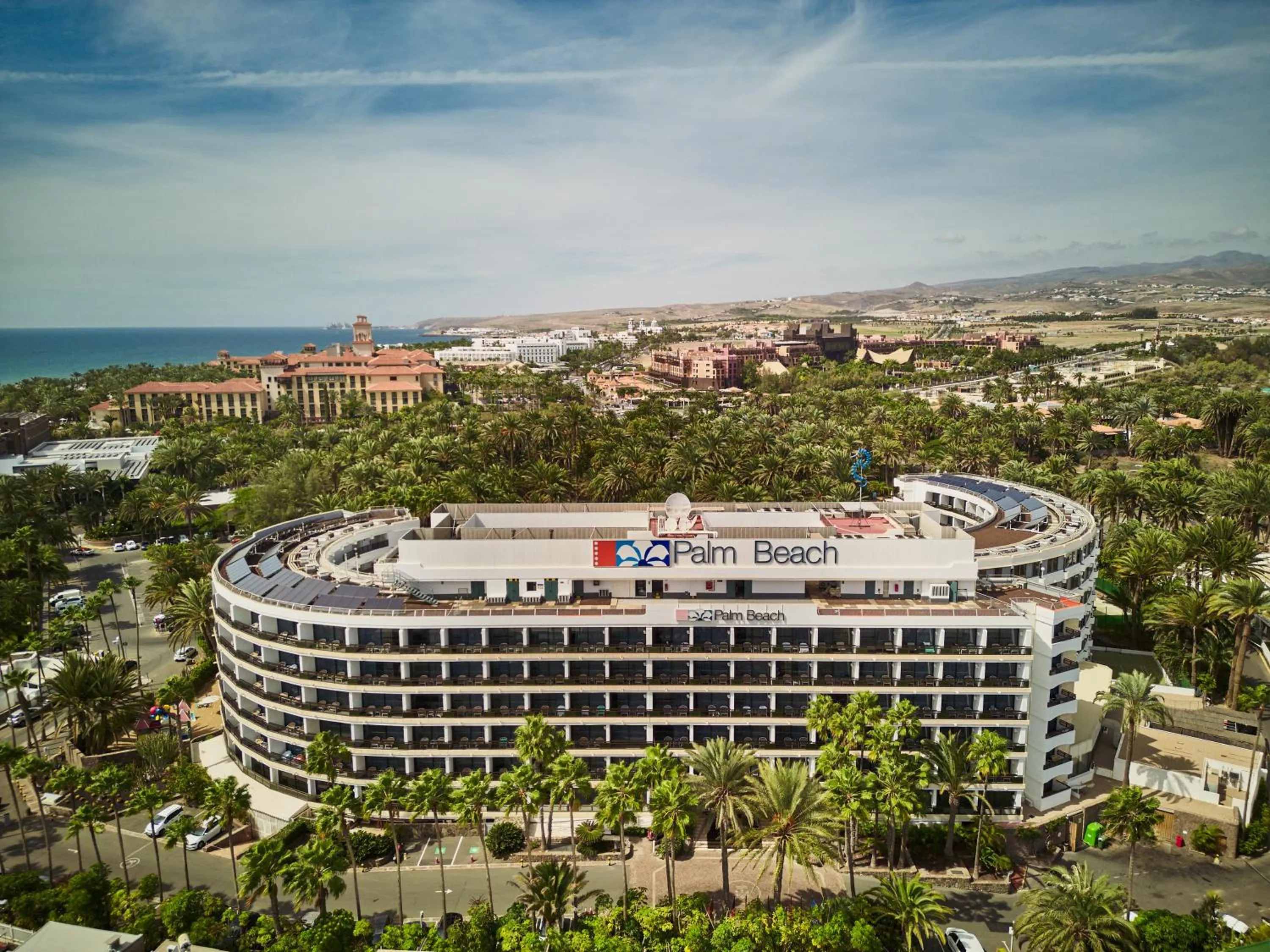 Property building in Seaside Palm Beach