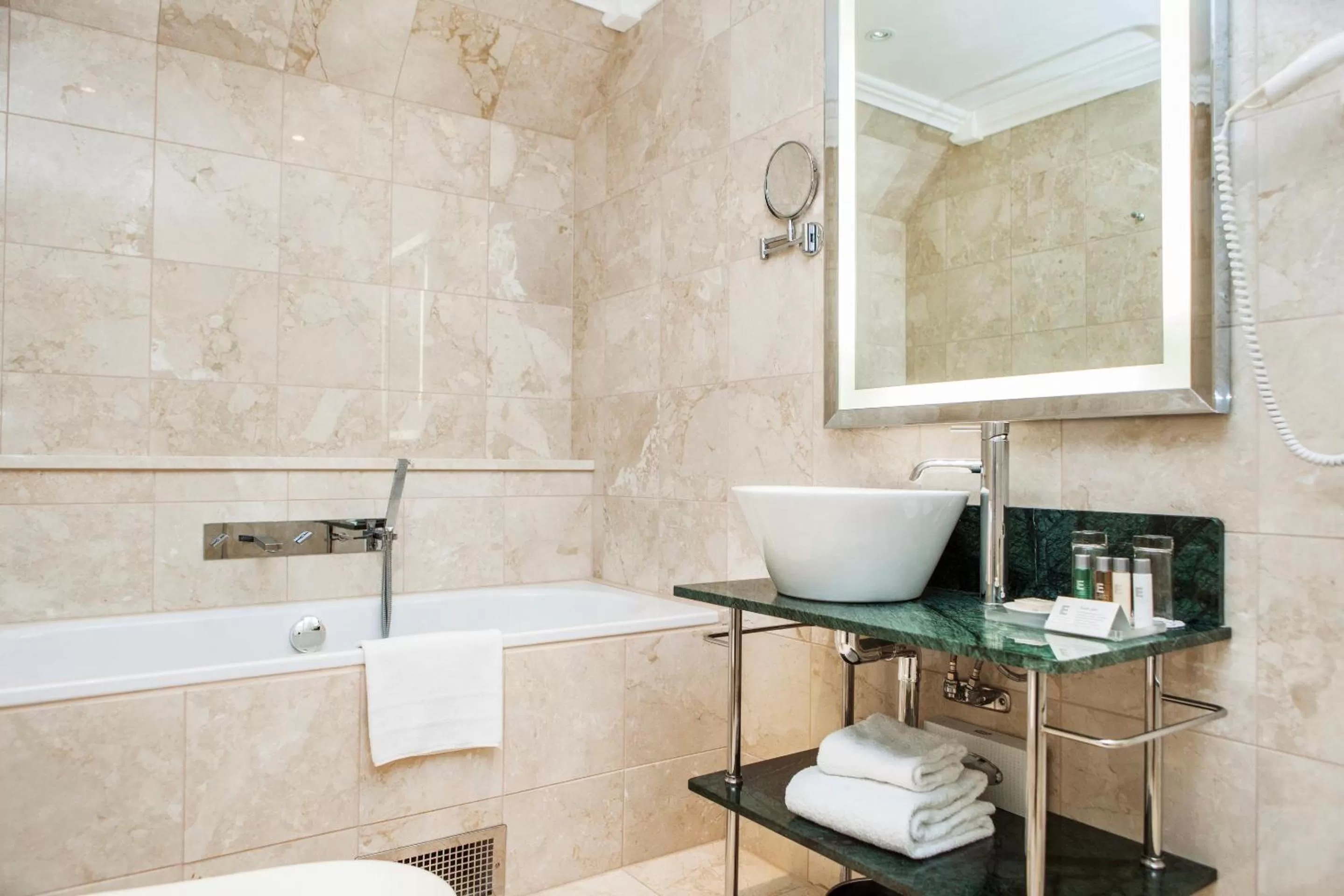 Bathroom in Elite Plaza Hotel Malmö