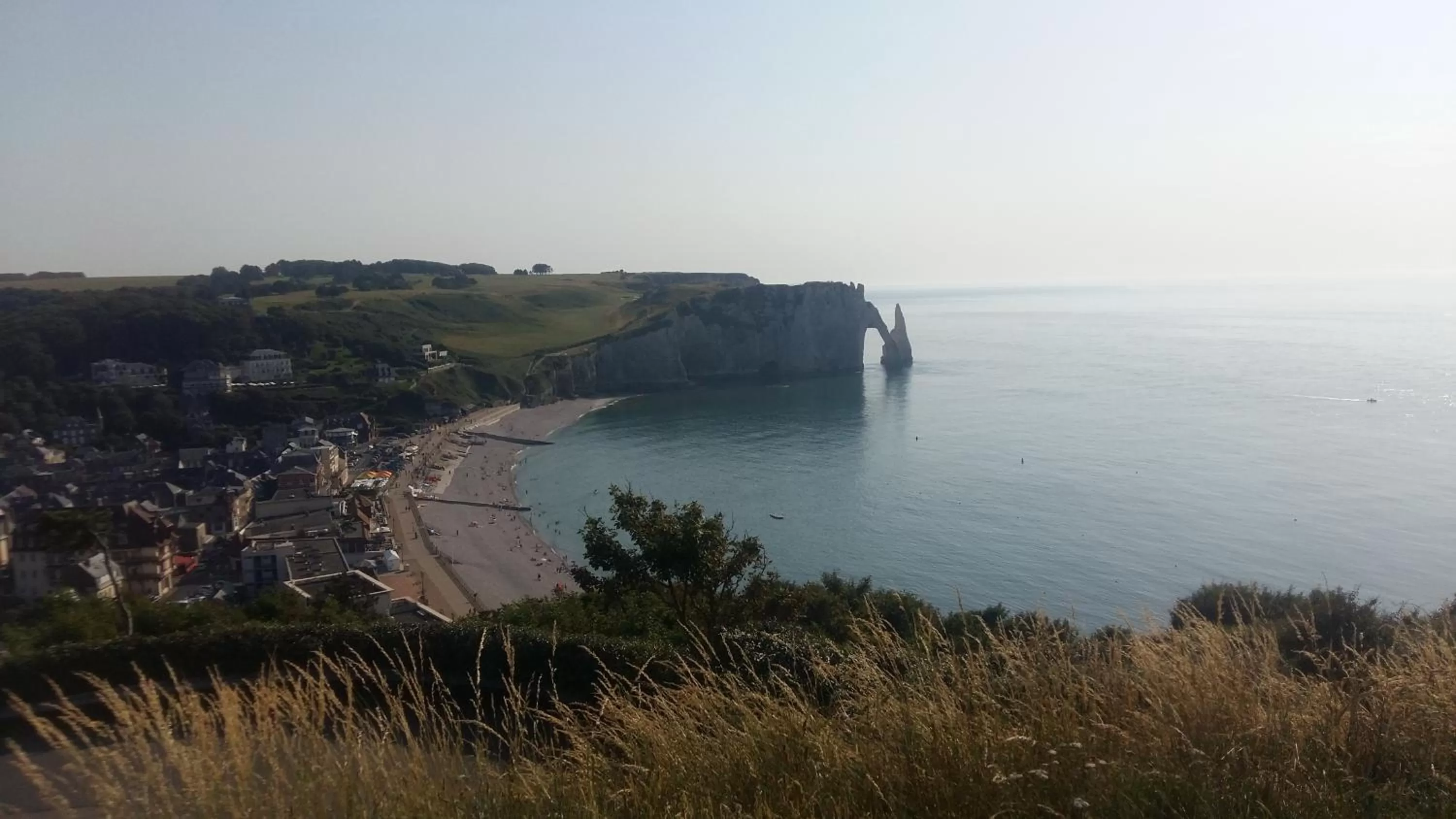 Decorative detail in Les Galets Bleus