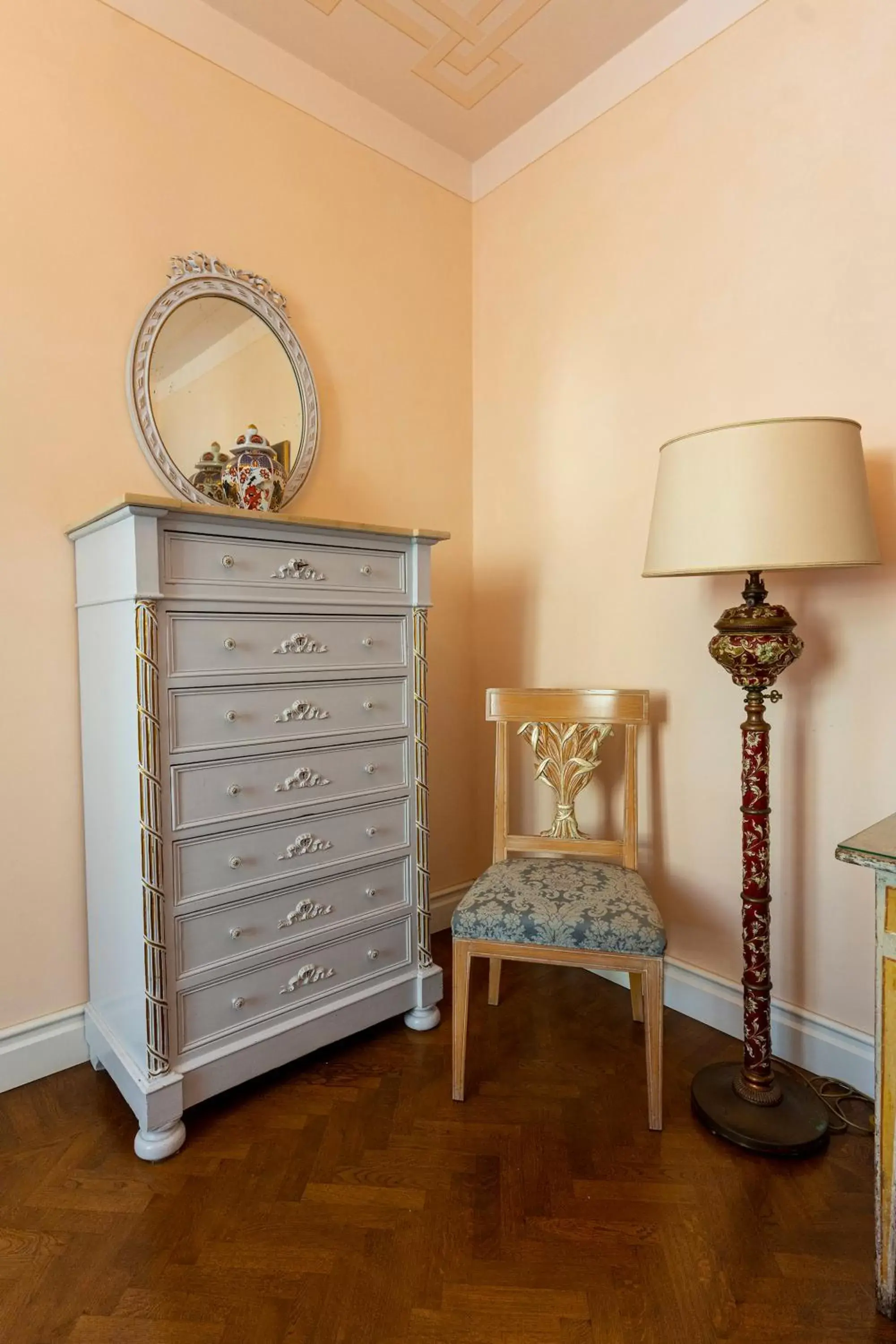 Decorative detail, Seating Area in Dimora Villa Ricci - Only Bed