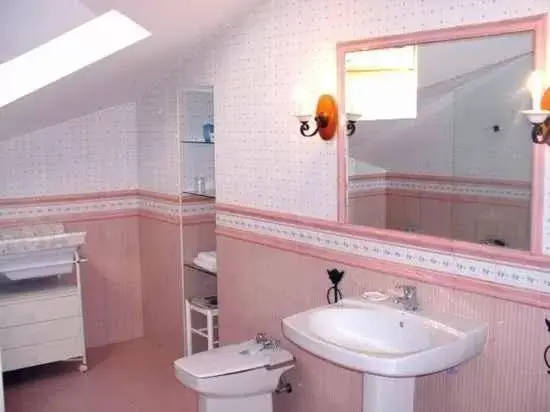 Bathroom in La Casona del Abuelo Parra