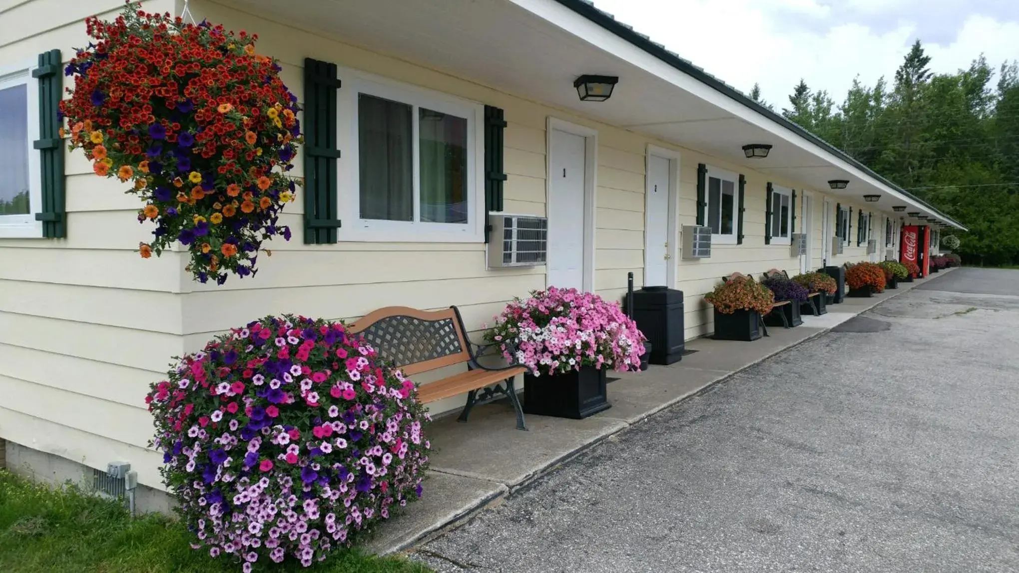 Property Building in Sunset Motel of St. Ignace