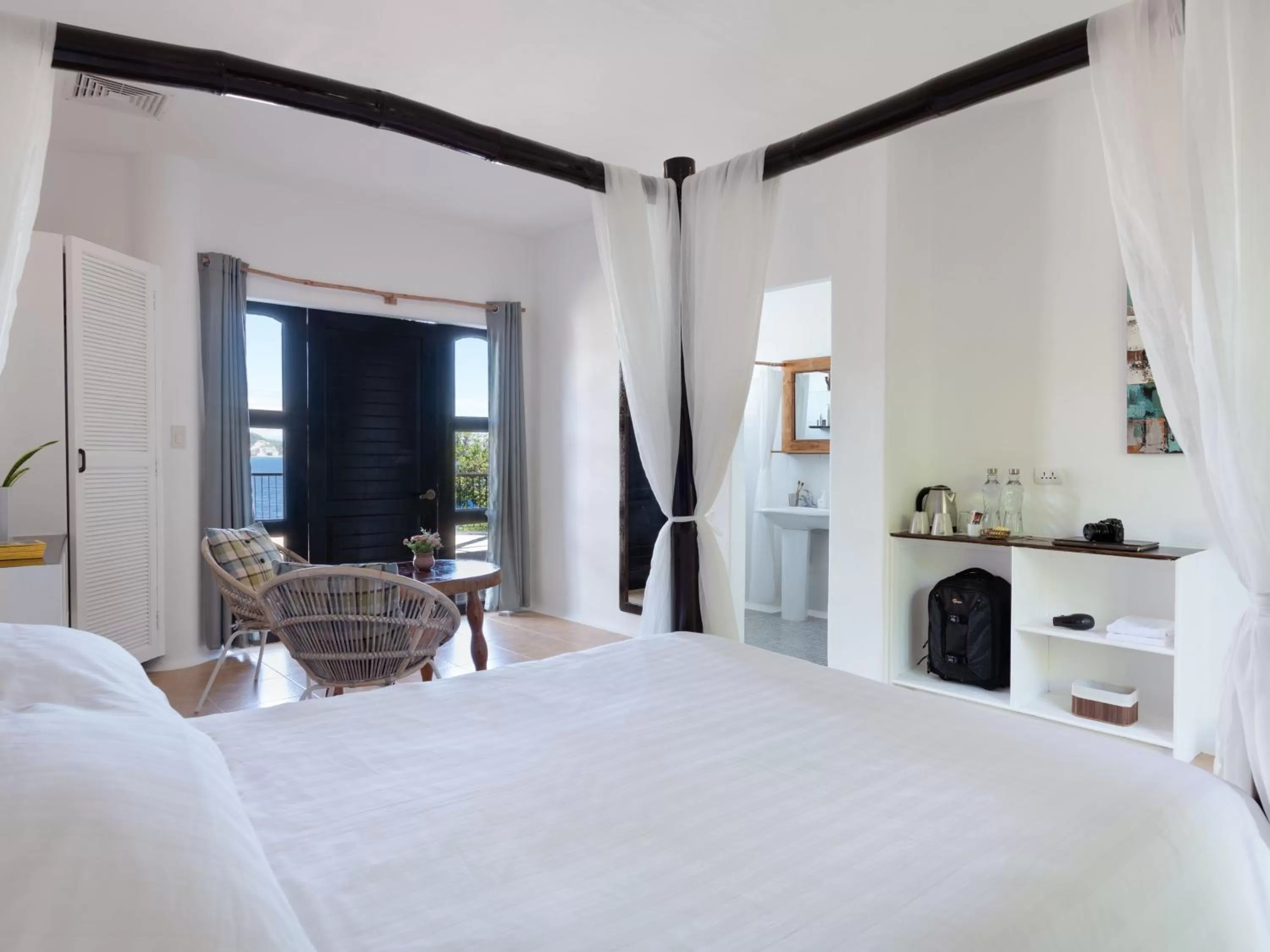 Bedroom, Bed in Granada Beach Resort - Adults Only