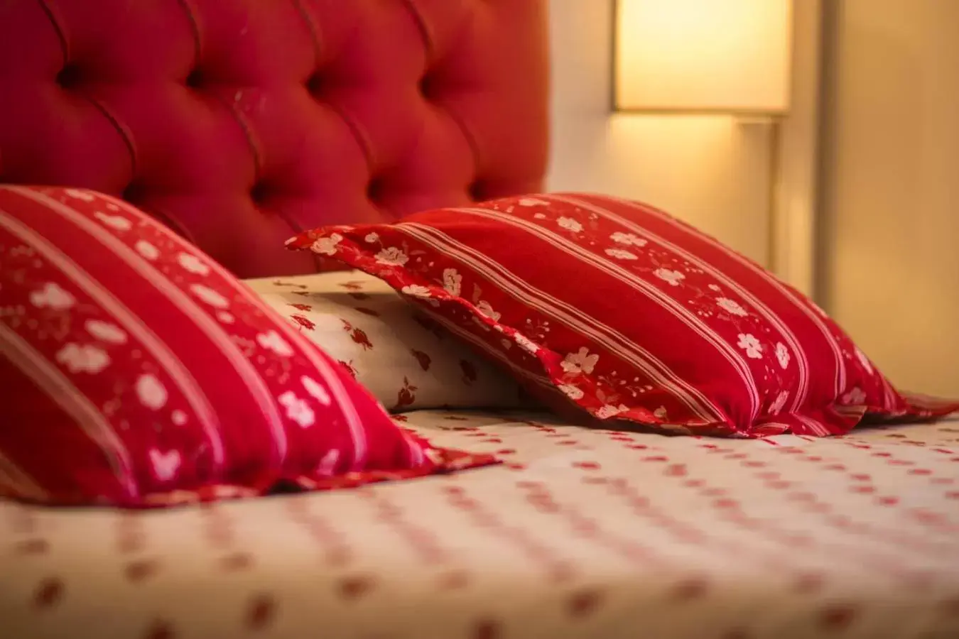 Decorative detail, Bed in Hotel Le Mura