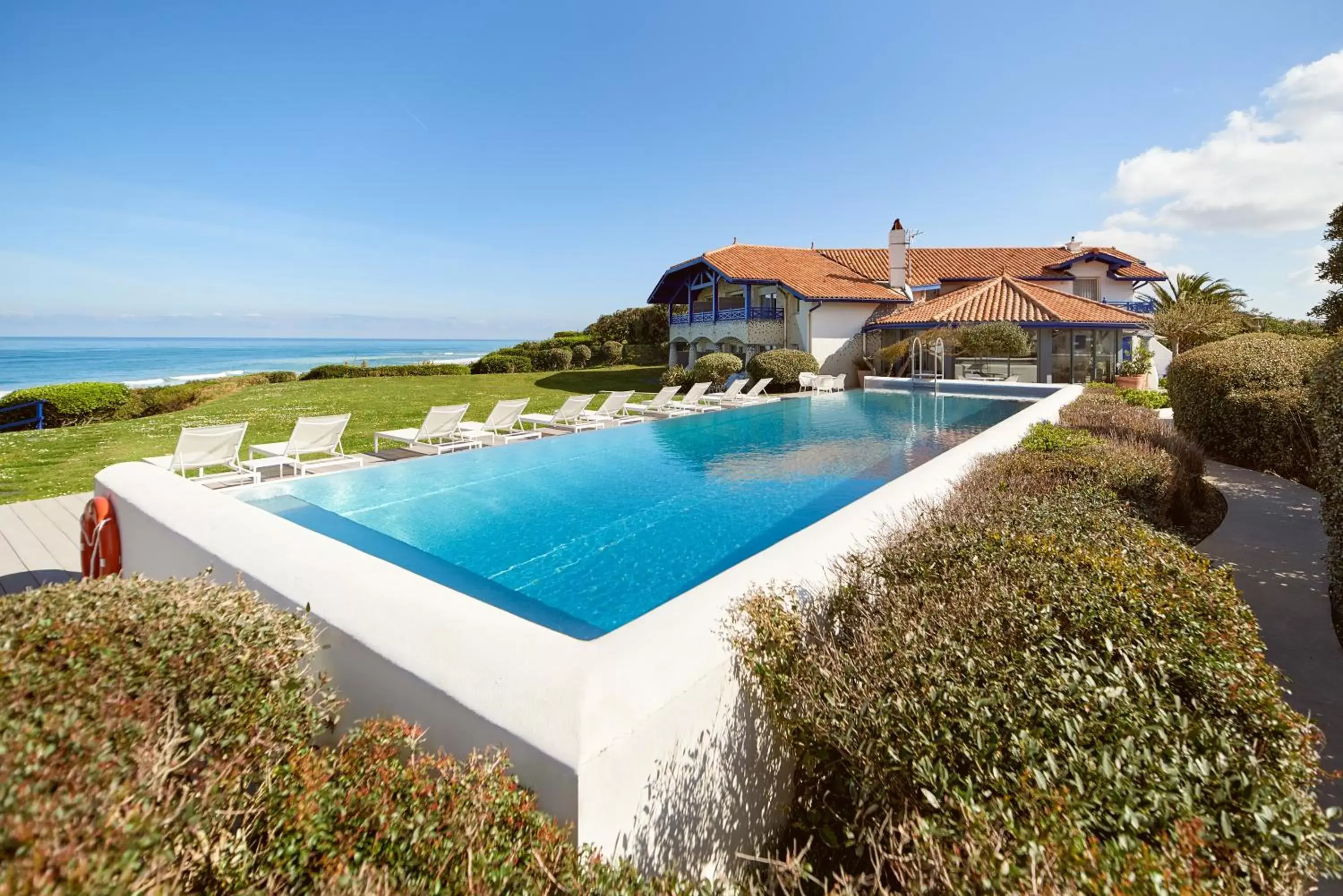 Swimming Pool in Villa L'Arche