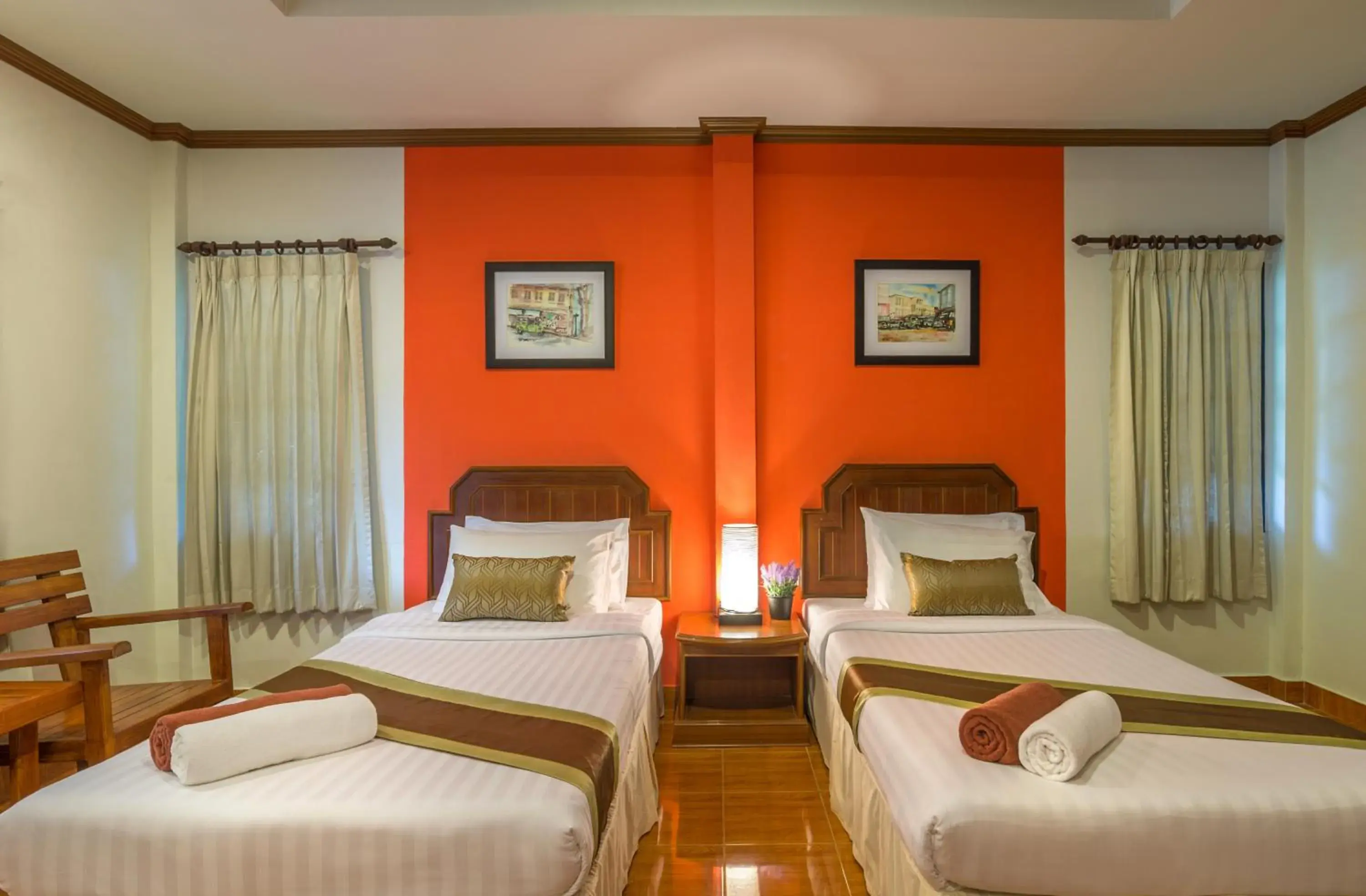 Bed in Lanta Manda Resort SHA Plus